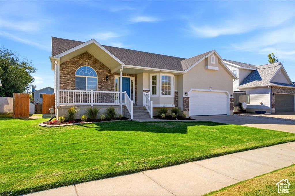 Photo of 1045 W 400 S, Layton, UT 84041 (MLS # 2189821)