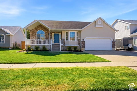 Photo of 1045 W 400 S, Layton, UT 84041 (MLS # 2189821)