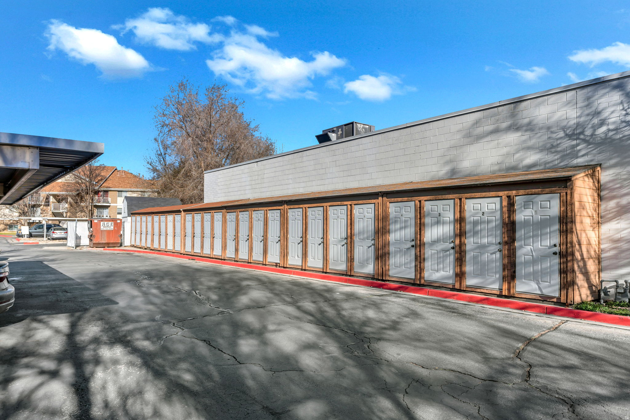 RIVERSTONE - Residential