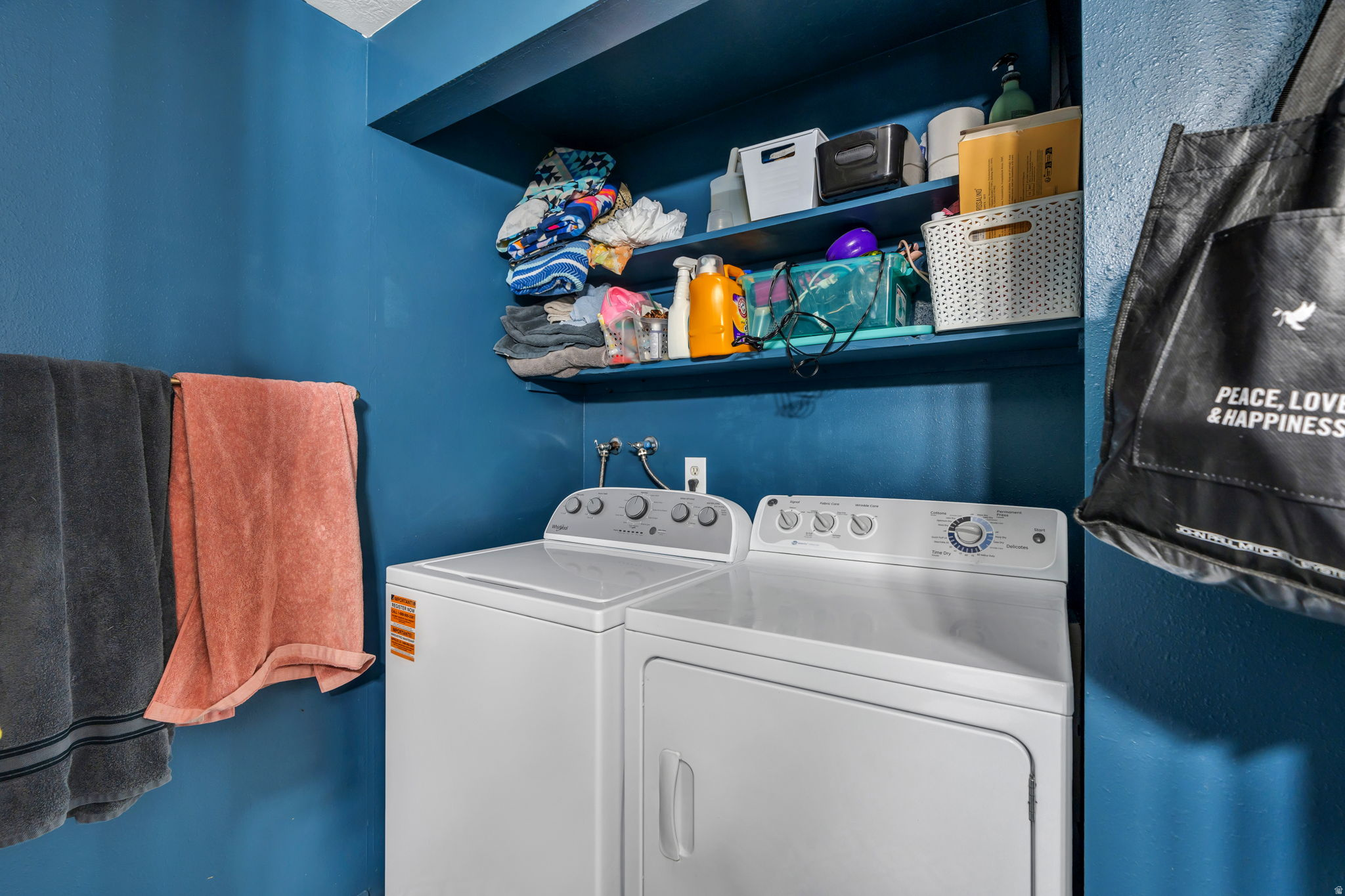 RIVERSTONE - Residential