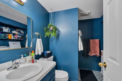Tiny photo for 1273 N RIVERSIDE AVE W #6, Provo, UT 84604 (MLS # 2142336)