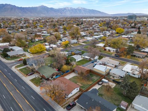 Tiny photo for 2951 W 3100 S, West Valley City, UT 84119 (MLS # 2123198)