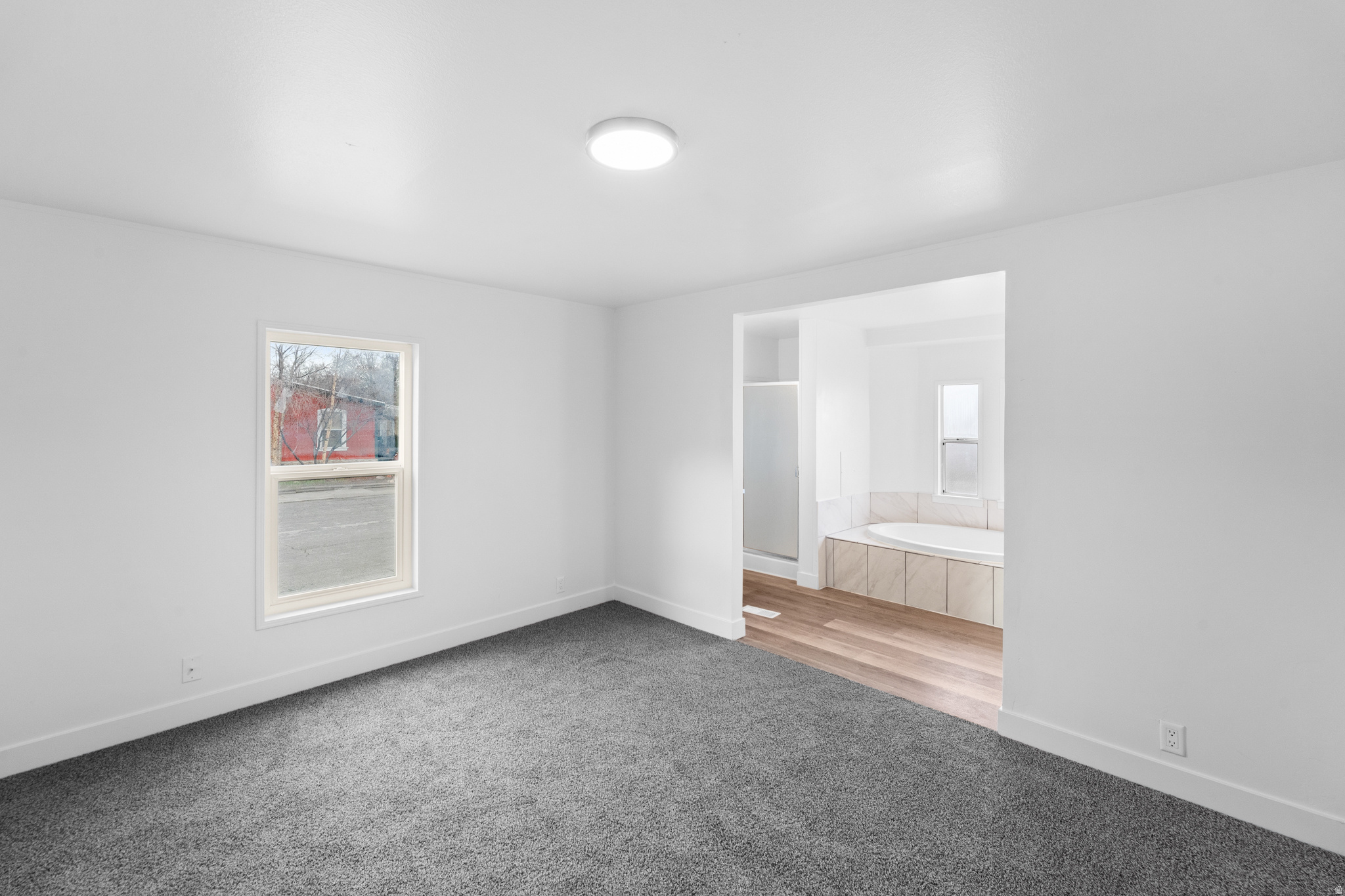 WASHINGTON ESTATES - Residential