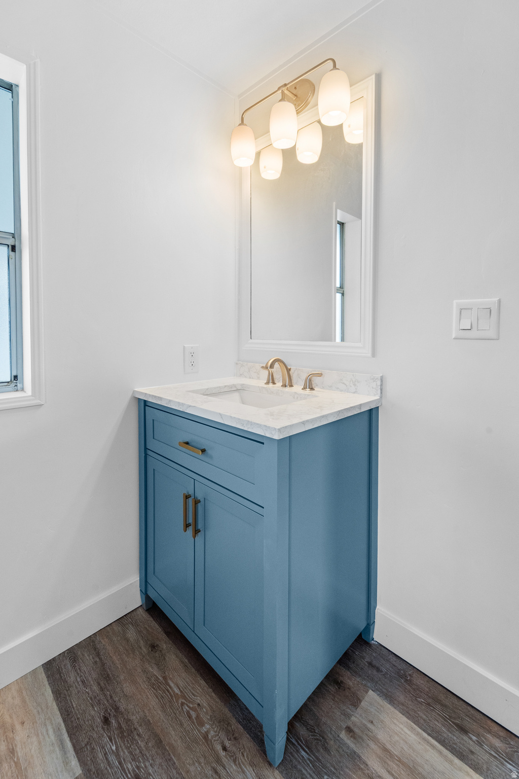 WASHINGTON ESTATES - Residential