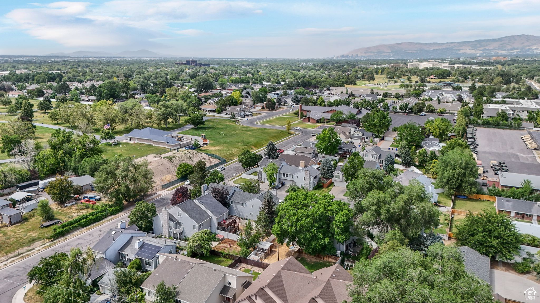 EAST MEADOWS - Residential