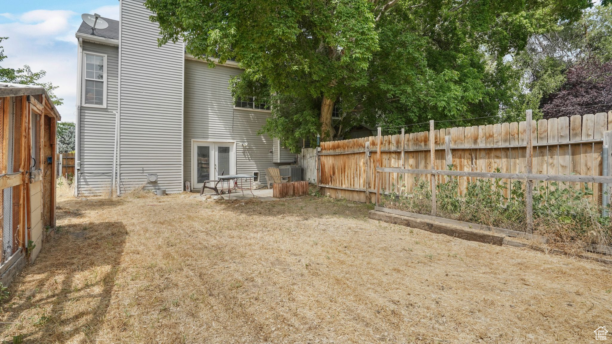 EAST MEADOWS - Residential