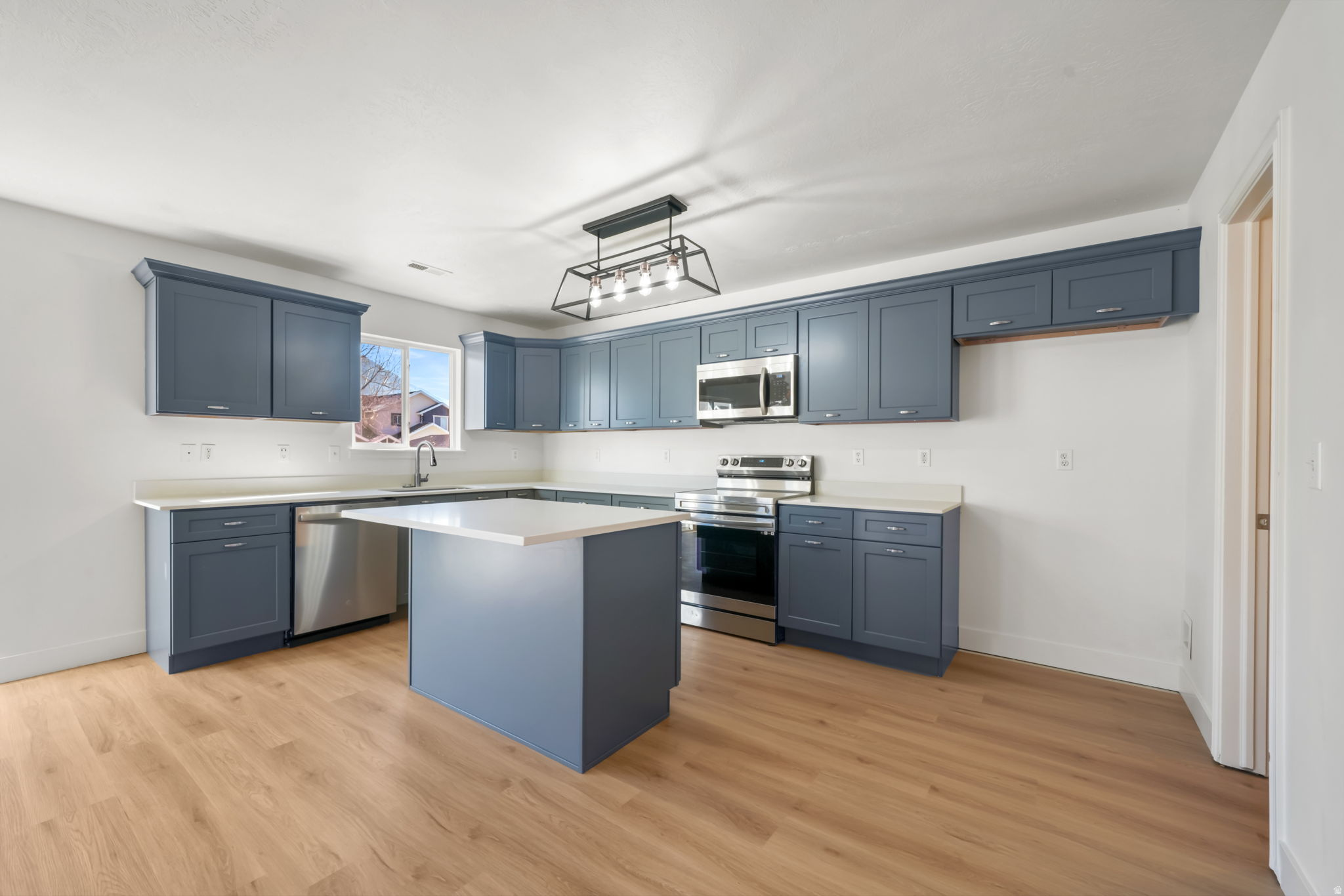 FIRST STAR LOT 9 - Residential