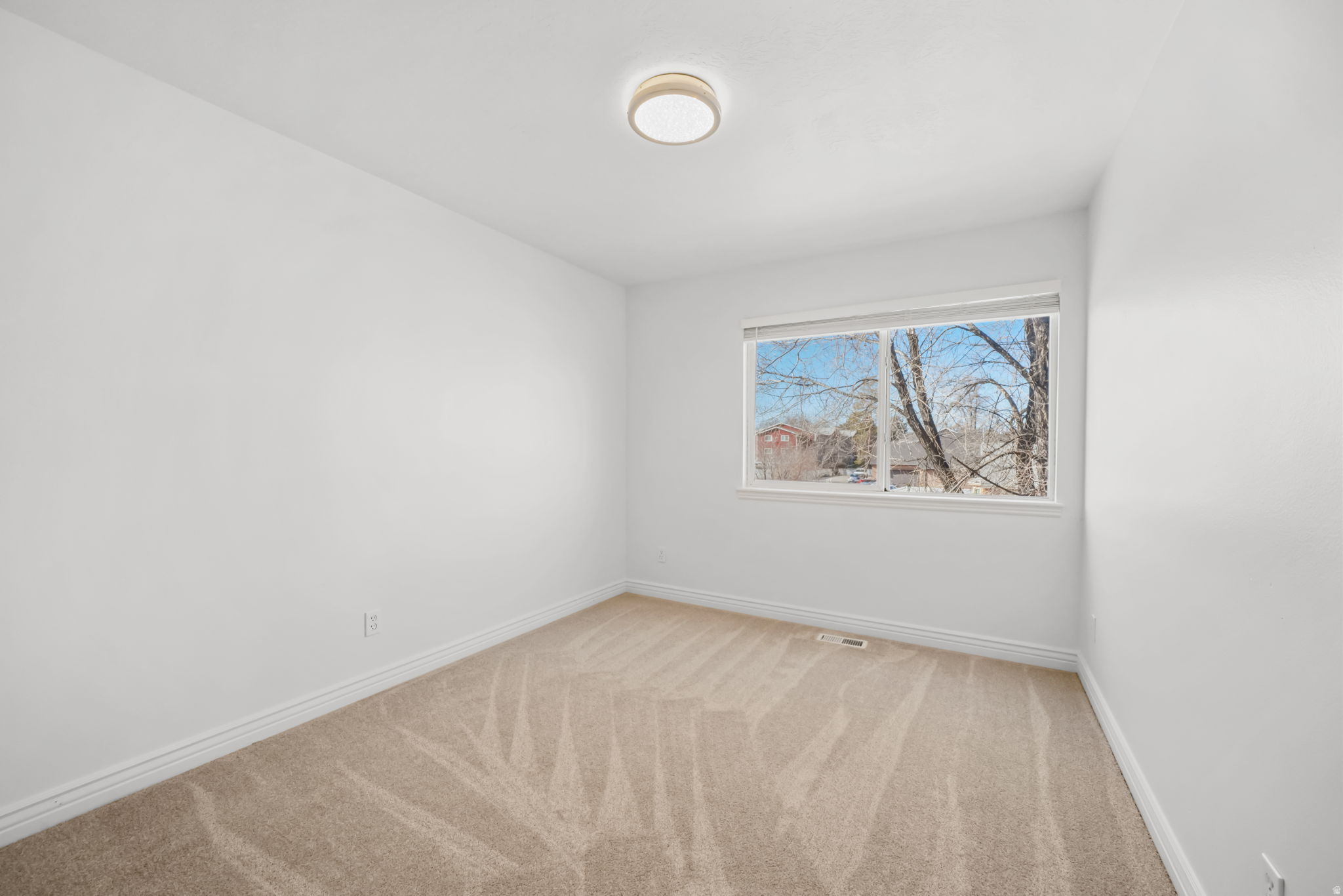 FIRST STAR LOT 9 - Residential