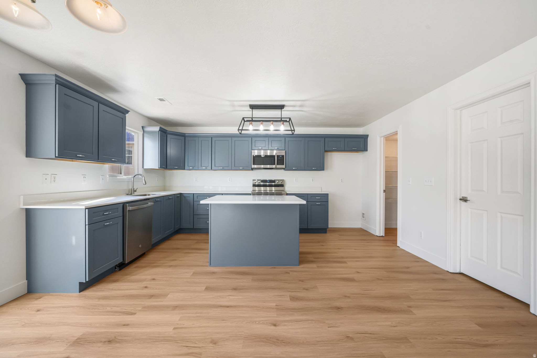 FIRST STAR LOT 9 - Residential