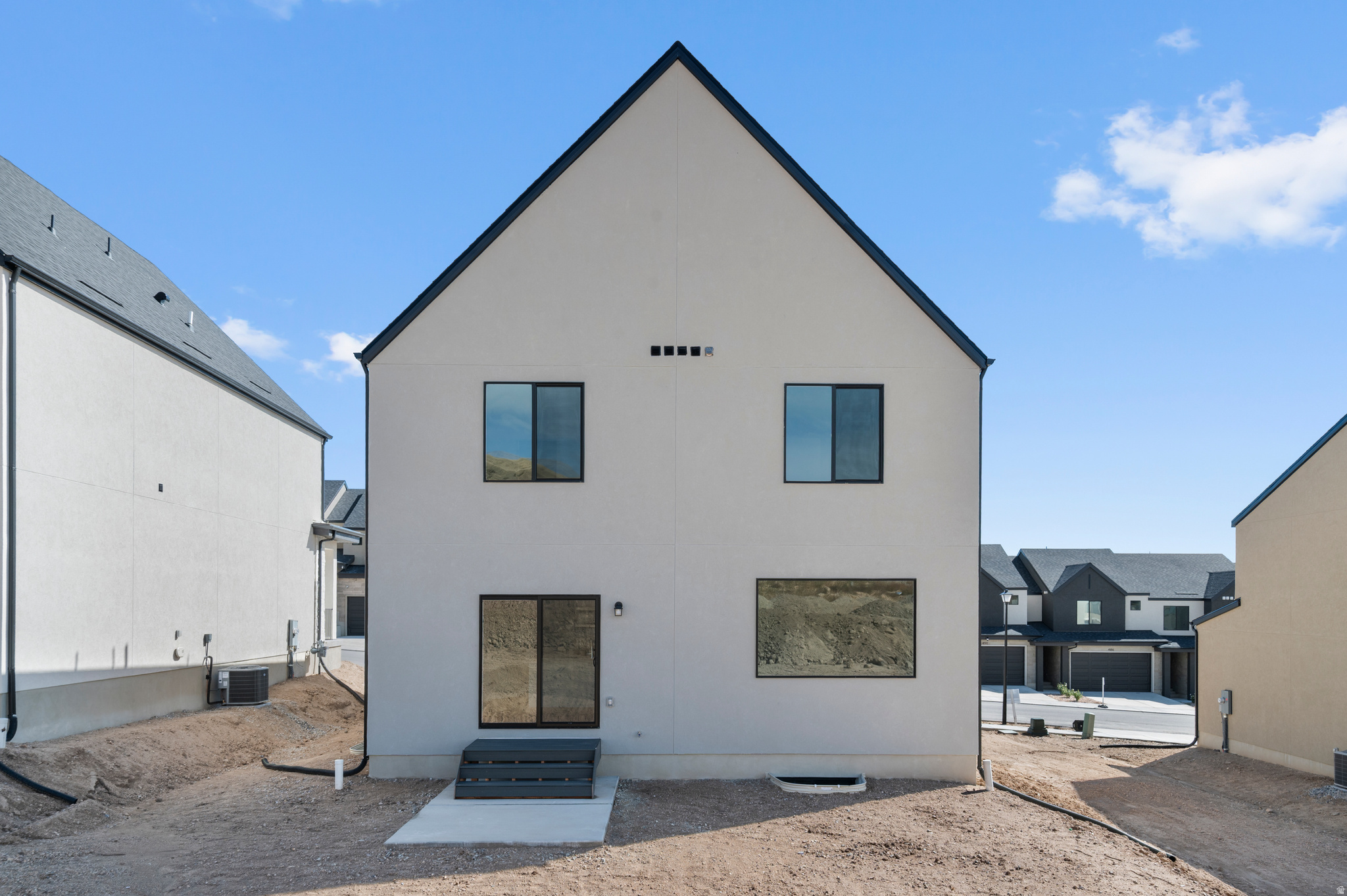 INVERNESS BY D.R. HORTON - Residential