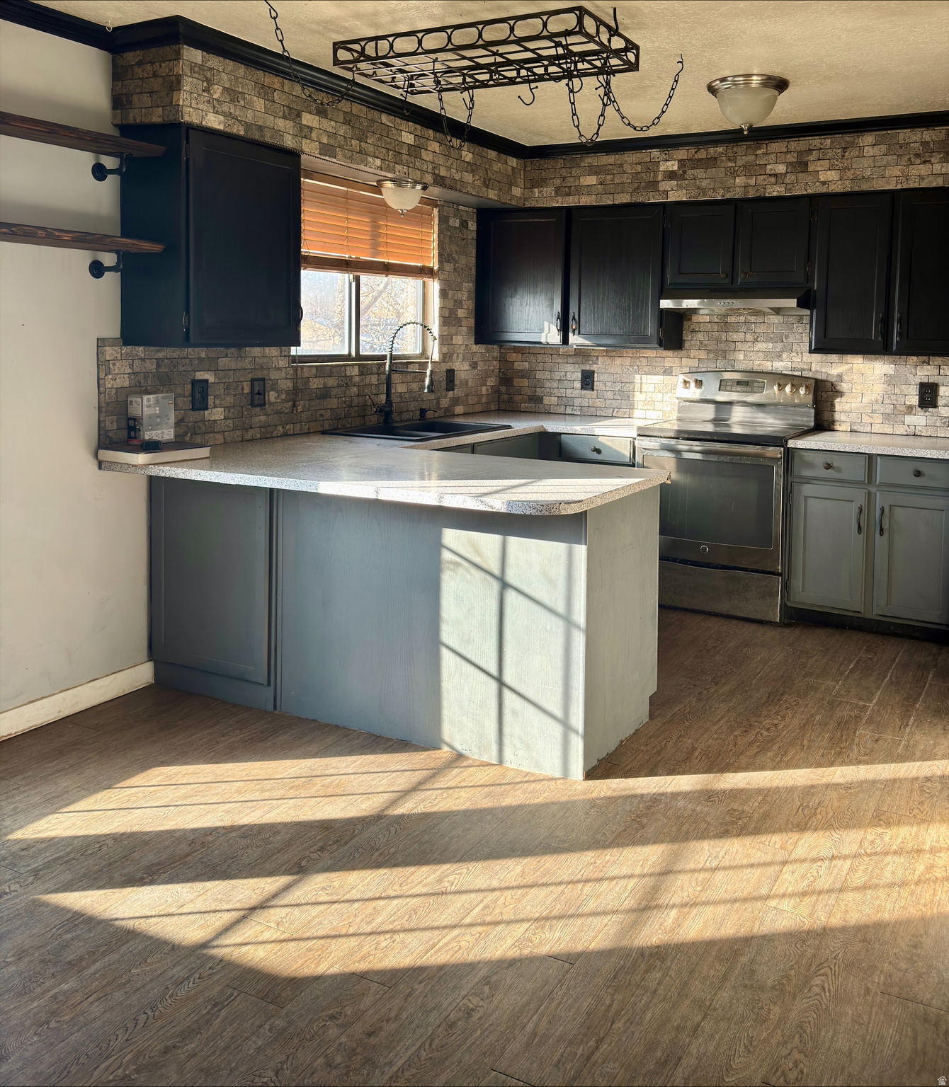 WESTWOOD ESTATES - Residential