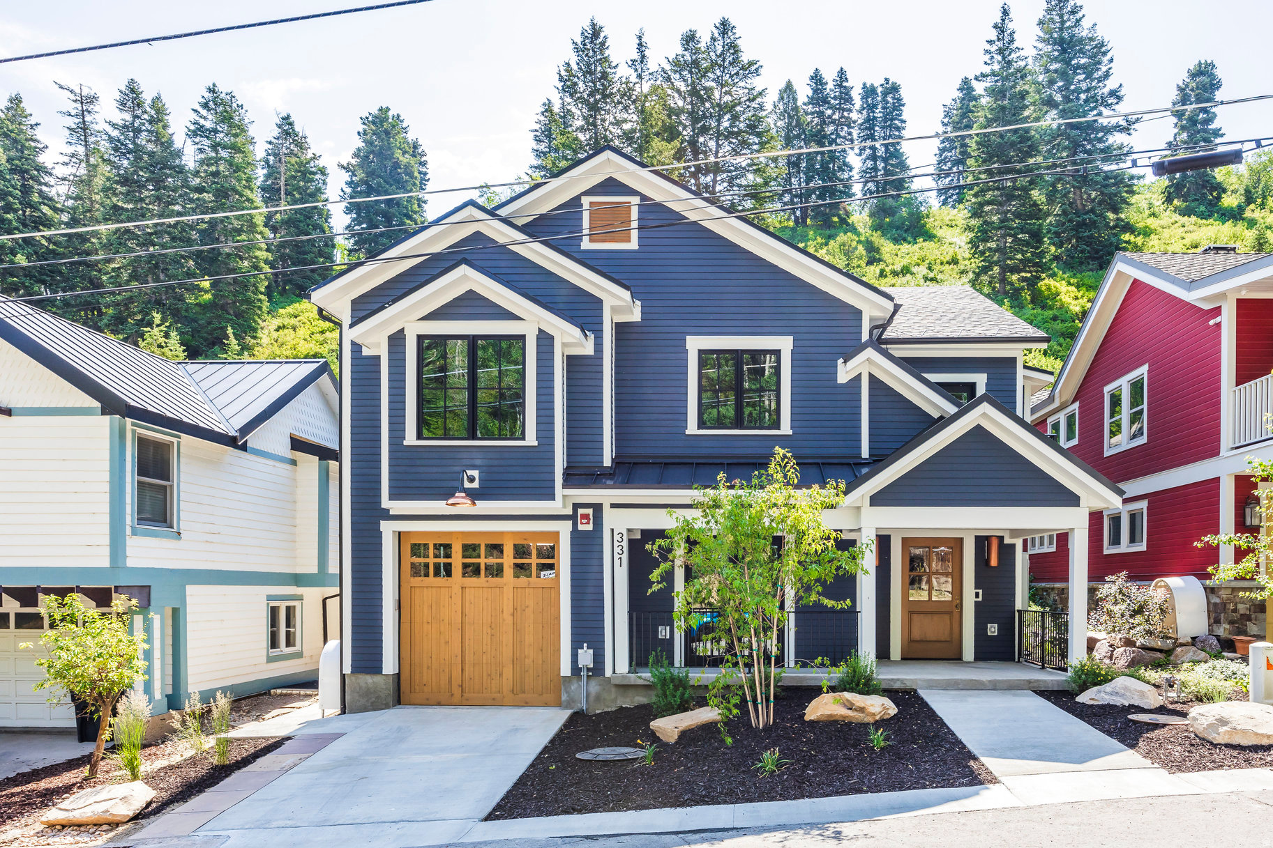 DALY WEST - Residential