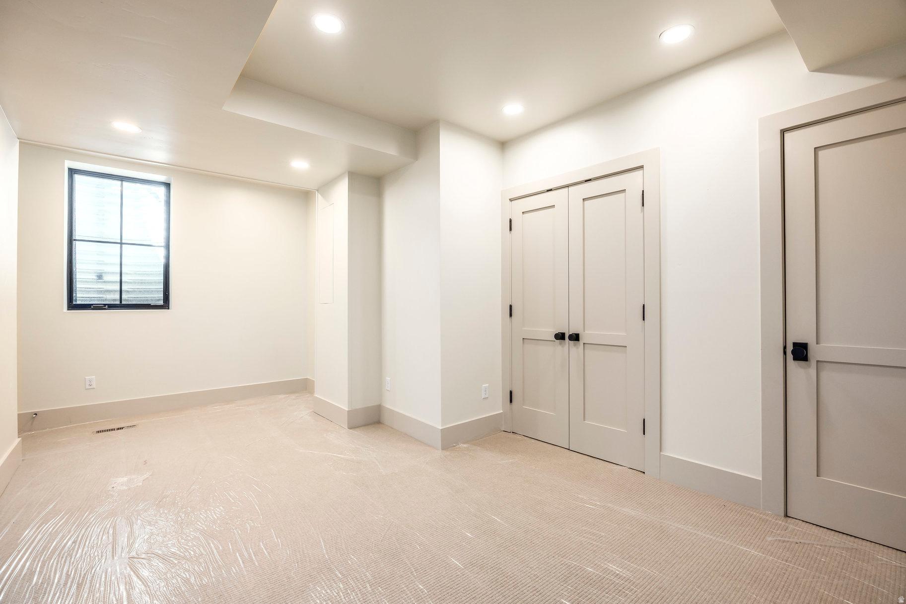 DALY WEST - Residential