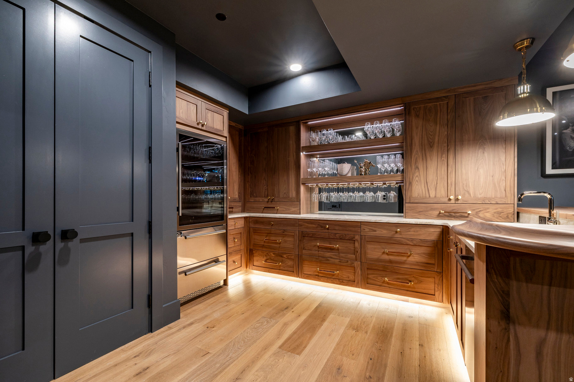 DALY WEST - Residential