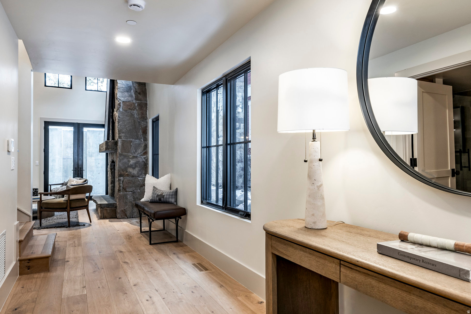 DALY WEST - Residential