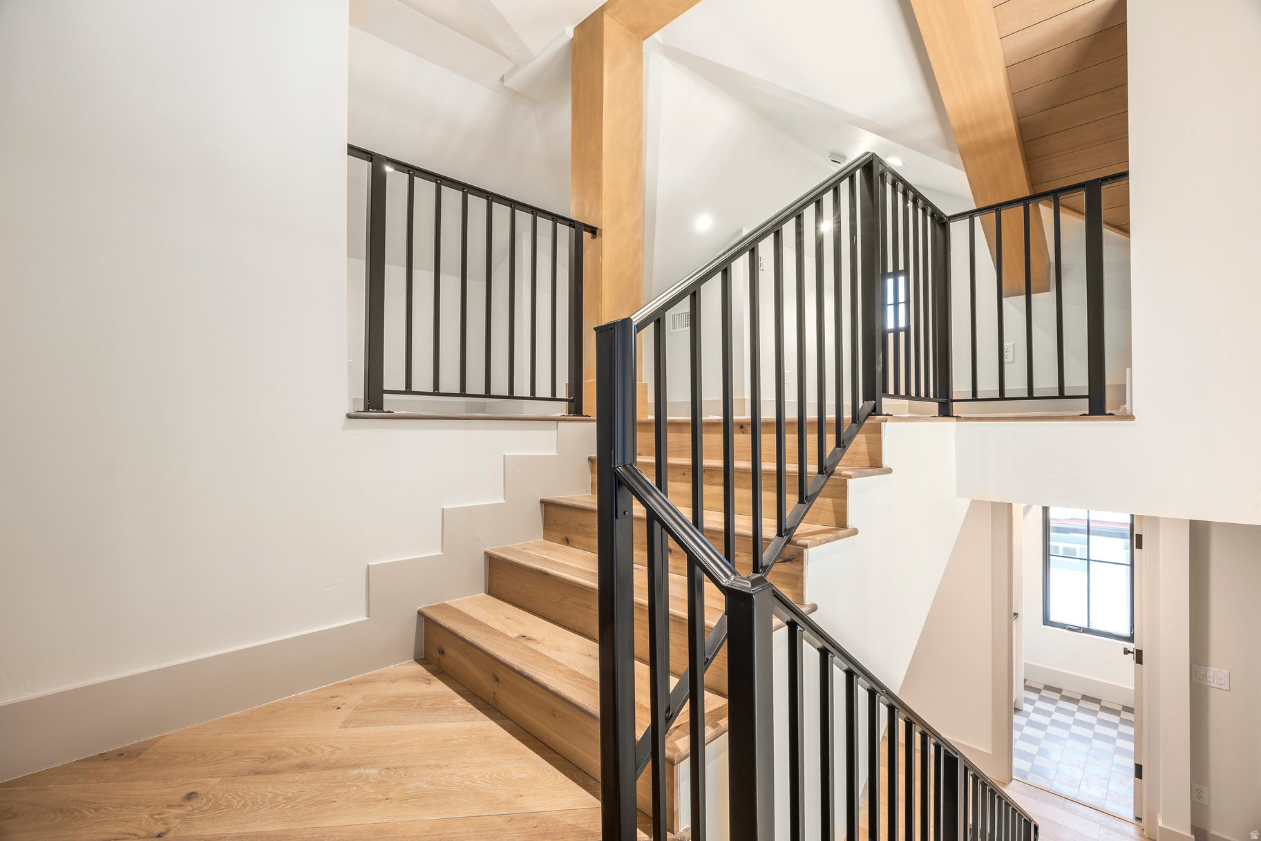 DALY WEST - Residential