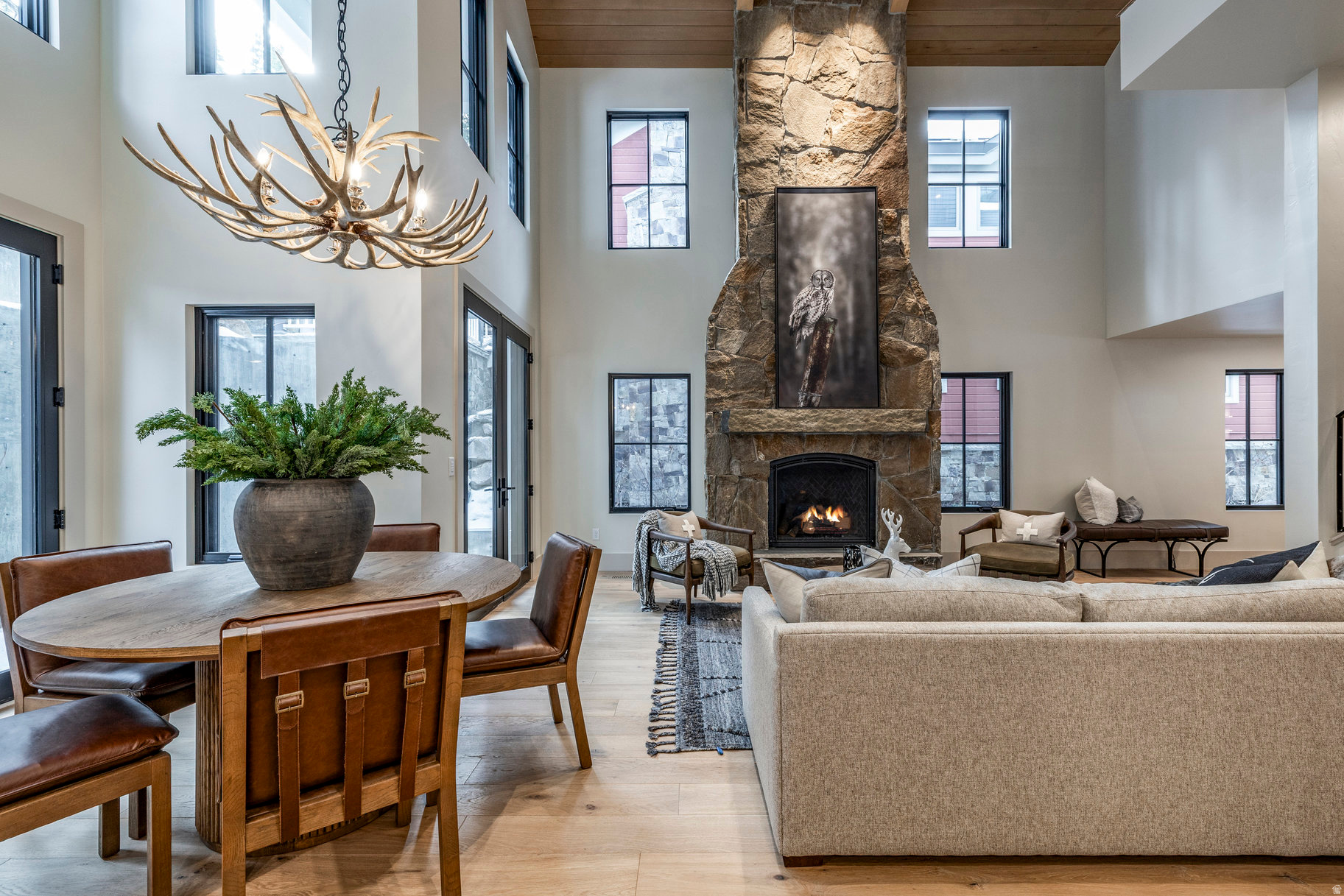 DALY WEST - Residential