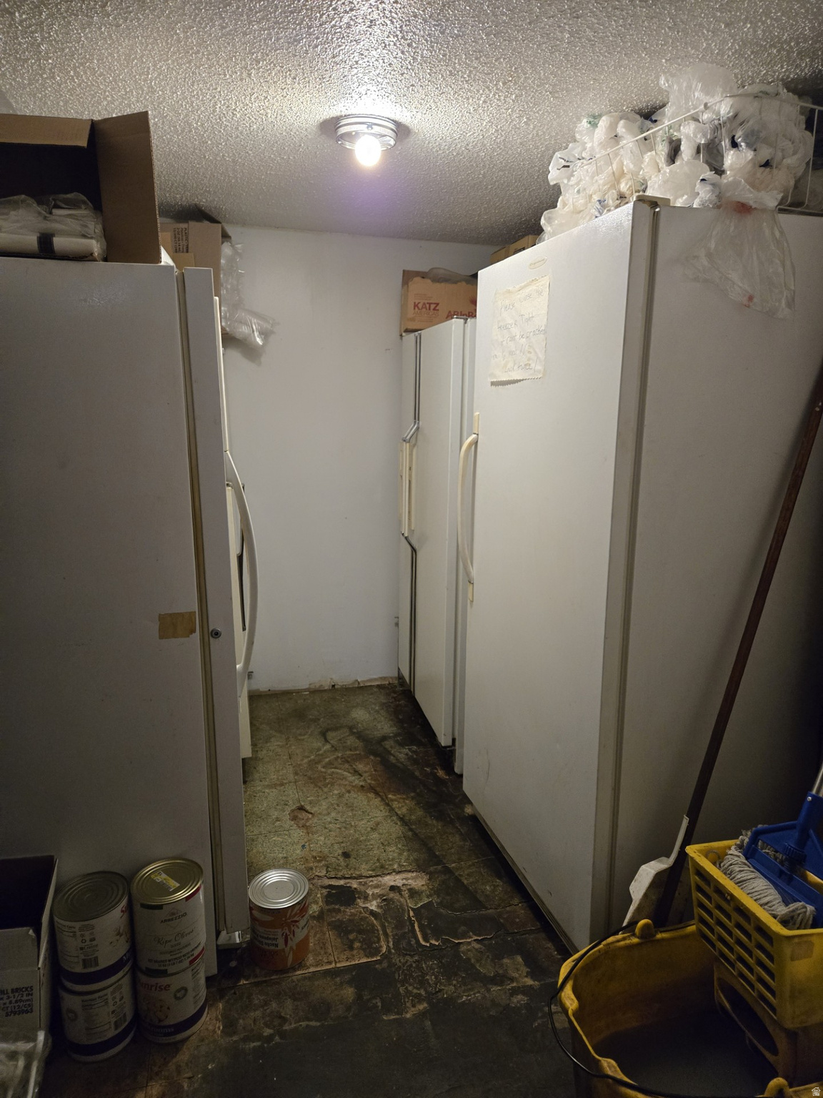 WELLS CLUB - Commercial Sale