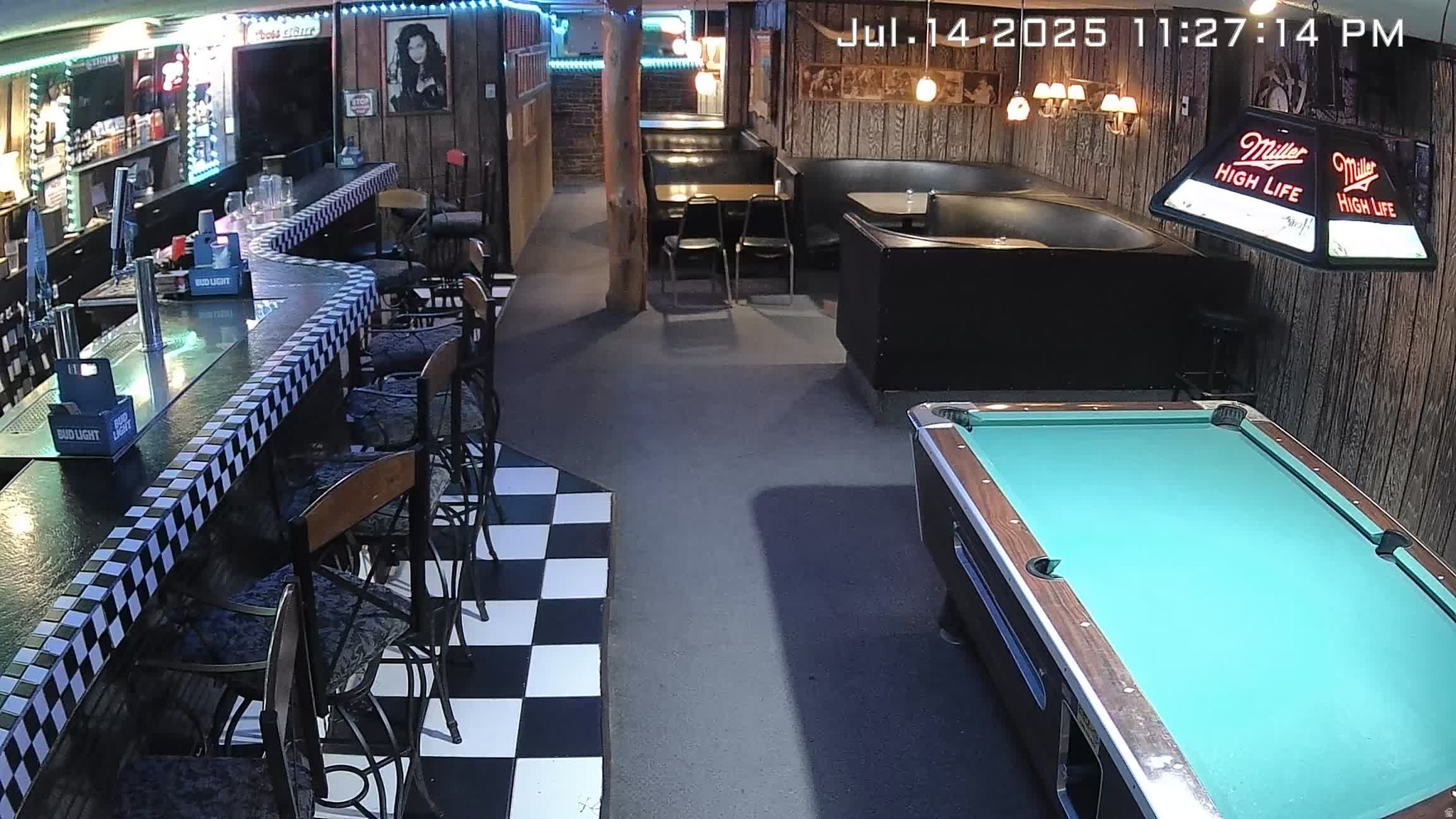 WELLS CLUB - Commercial Sale