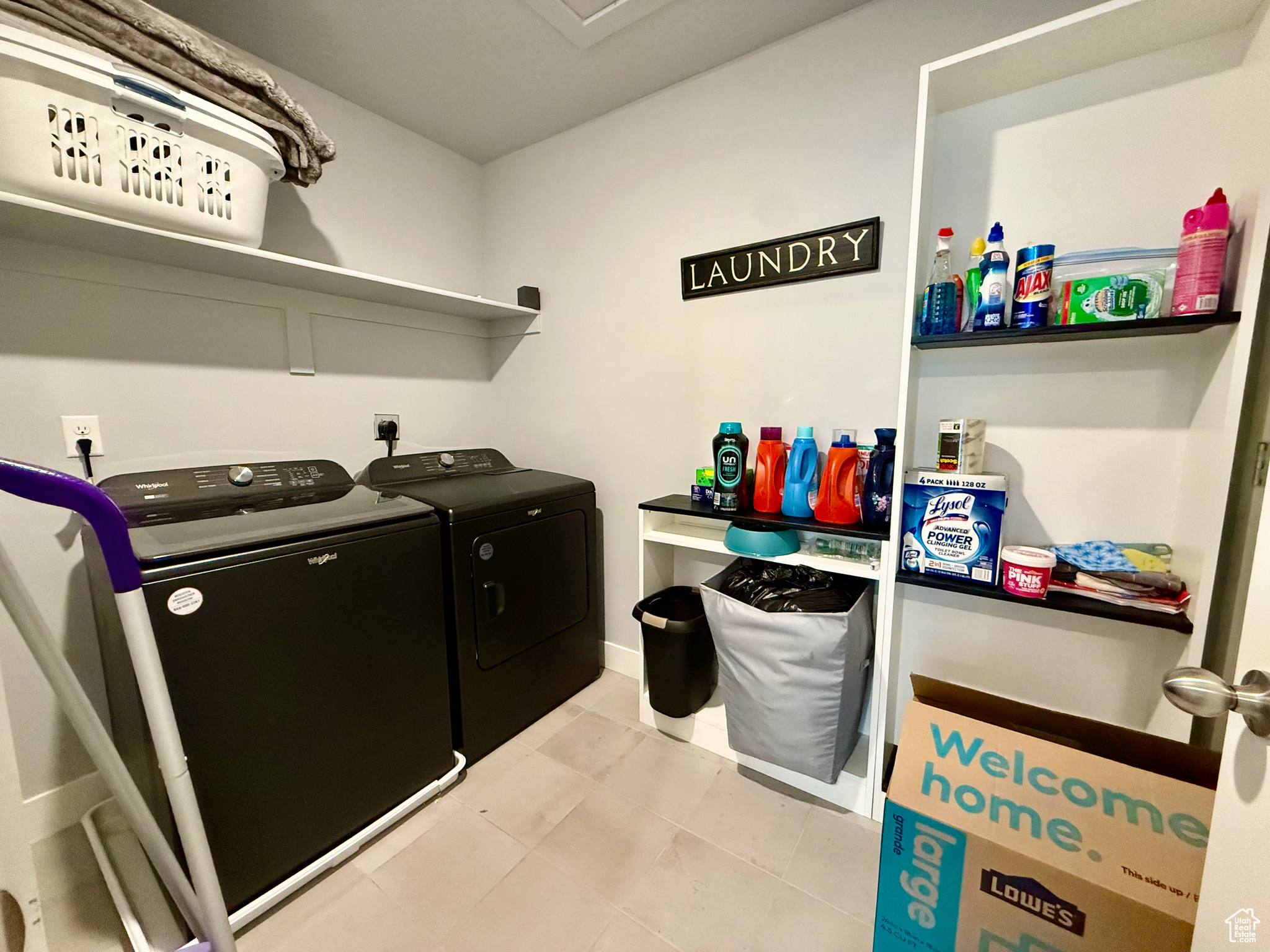FALCON CORNER TOWNHOME - Residential