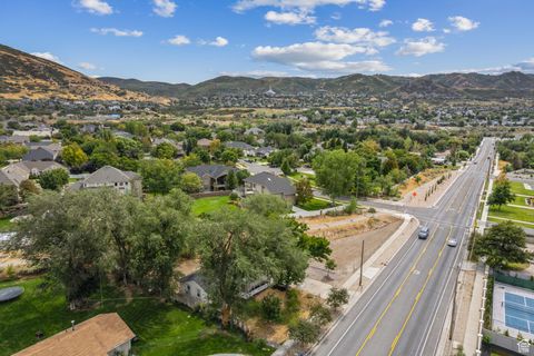 Tiny photo for 13307 S 1300 E, Draper, UT 84020 (MLS # 2110689)