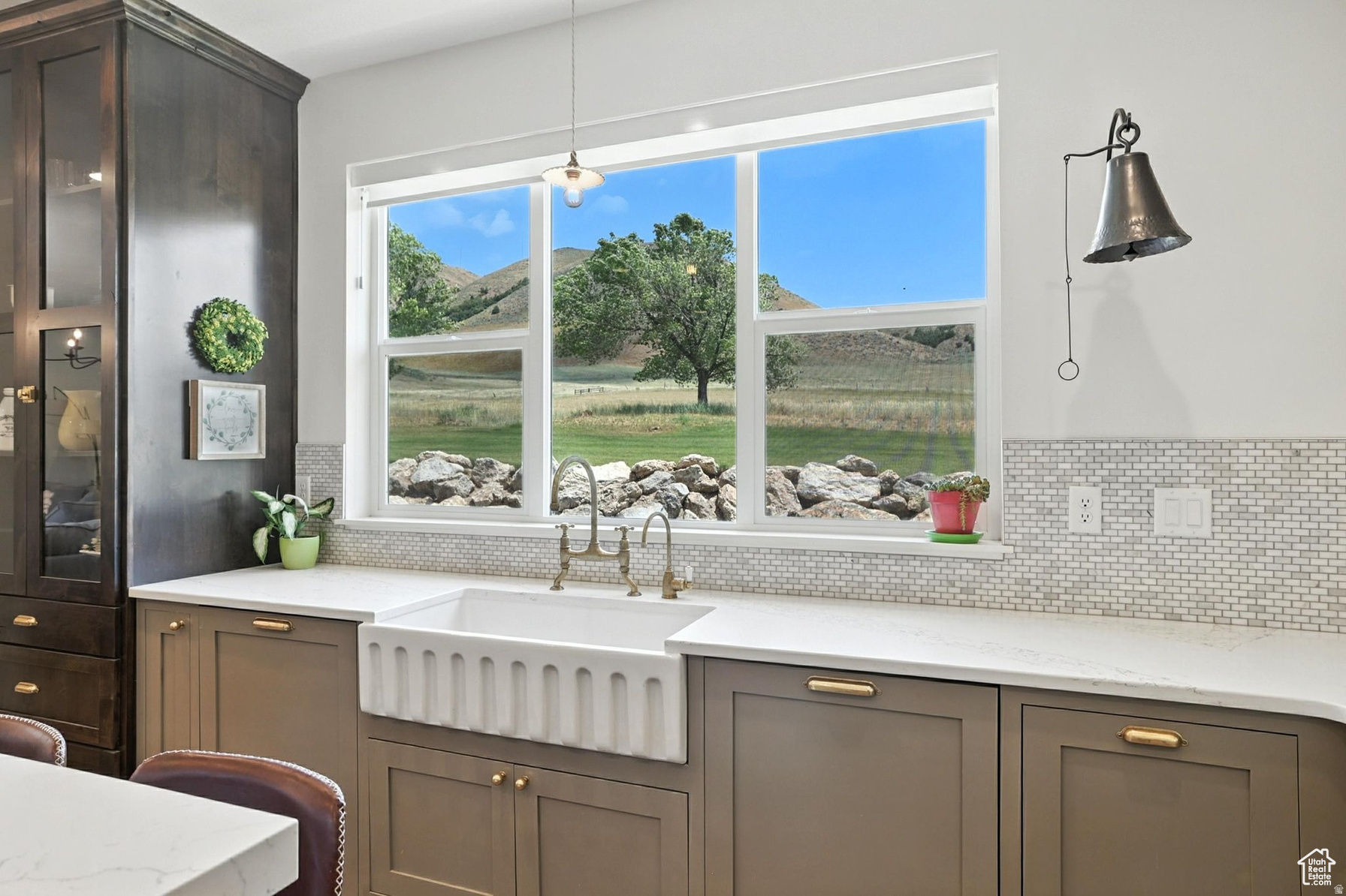 COUNTRY ESTATES SUBDIVISION - Residential