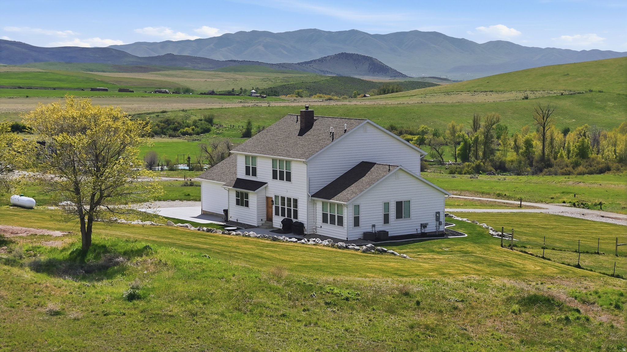 COUNTRY ESTATES SUBDIVISION - Residential