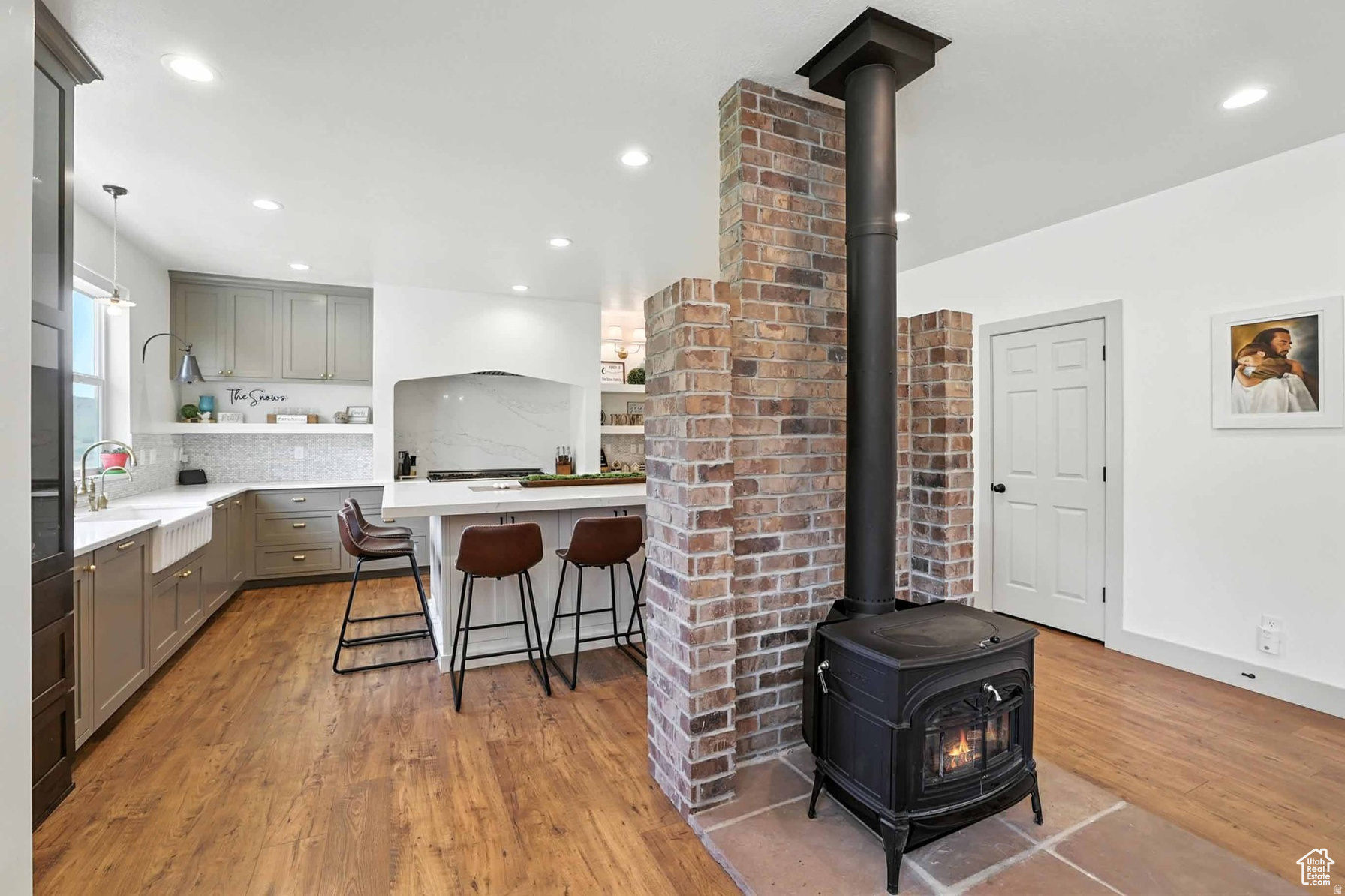 COUNTRY ESTATES SUBDIVISION - Residential