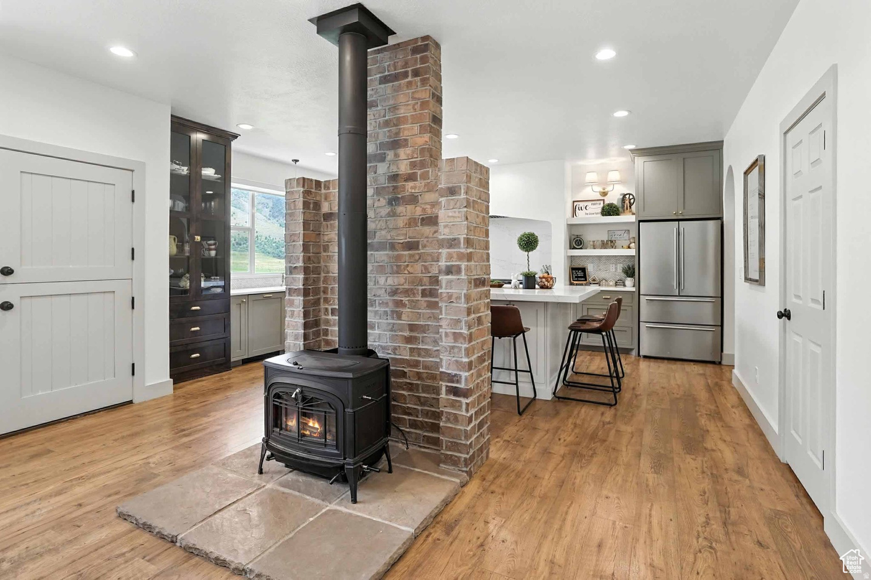 COUNTRY ESTATES SUBDIVISION - Residential