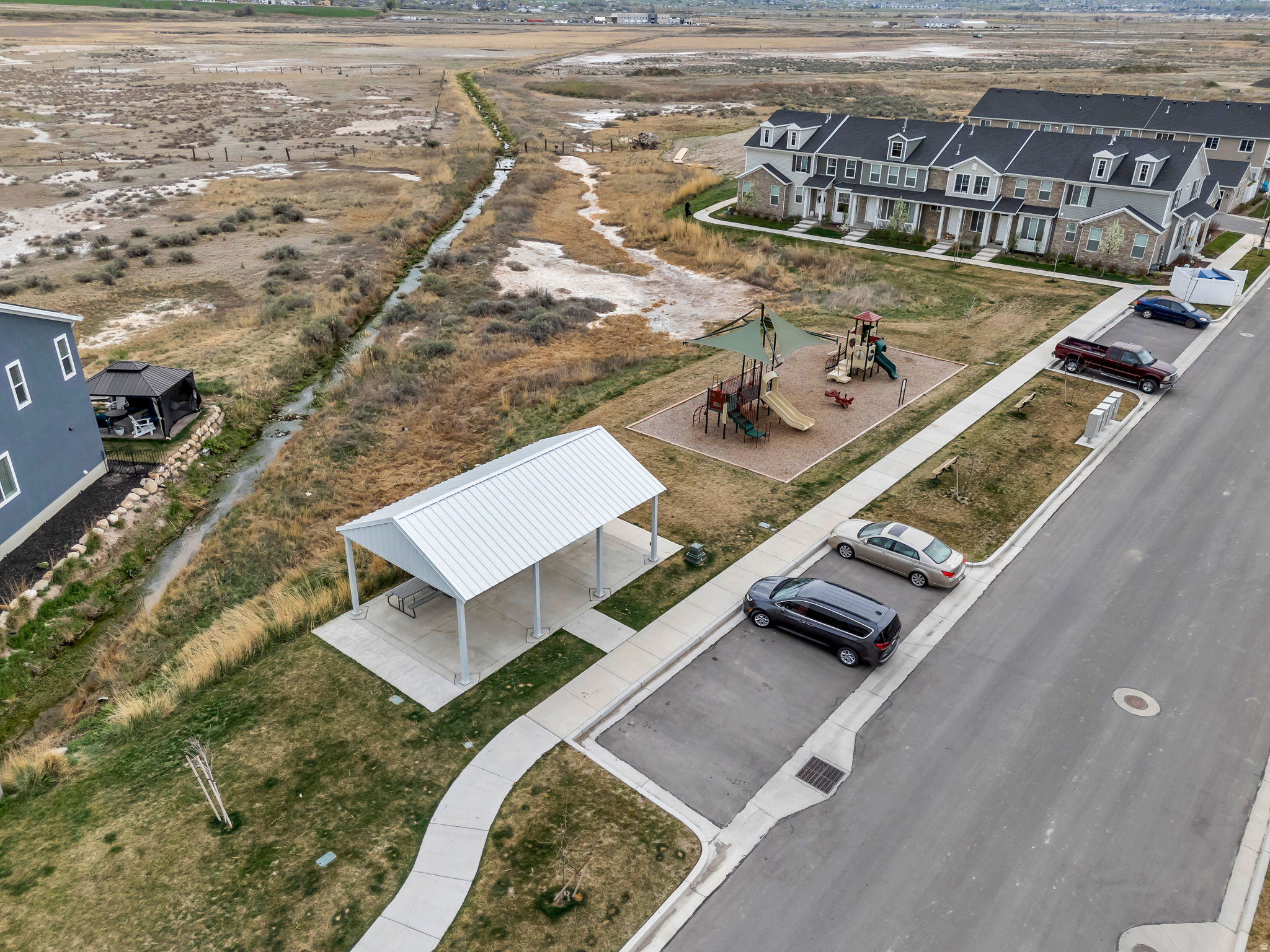 SALEM PARK - Residential