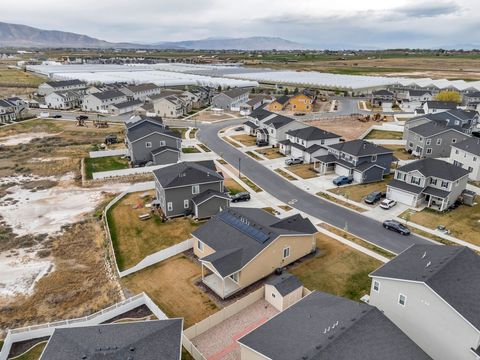 Tiny photo for 1687 N SANDPIPER DR, Salem, UT 84653 (MLS # 2147237)