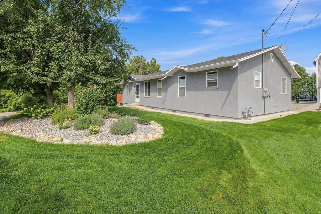 Photo of 231 E 100 S, Hyrum, UT 84319 (MLS # 2184799)