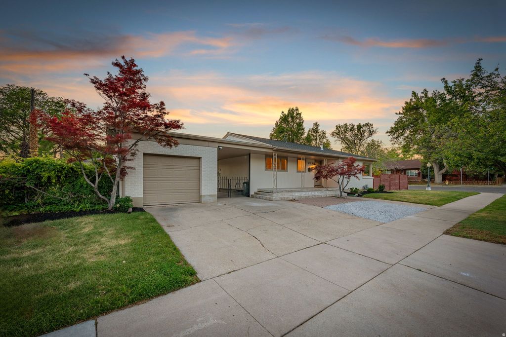Photo of 1610 S 1900 E, Salt Lake City, UT 84108 (MLS # 2162436)