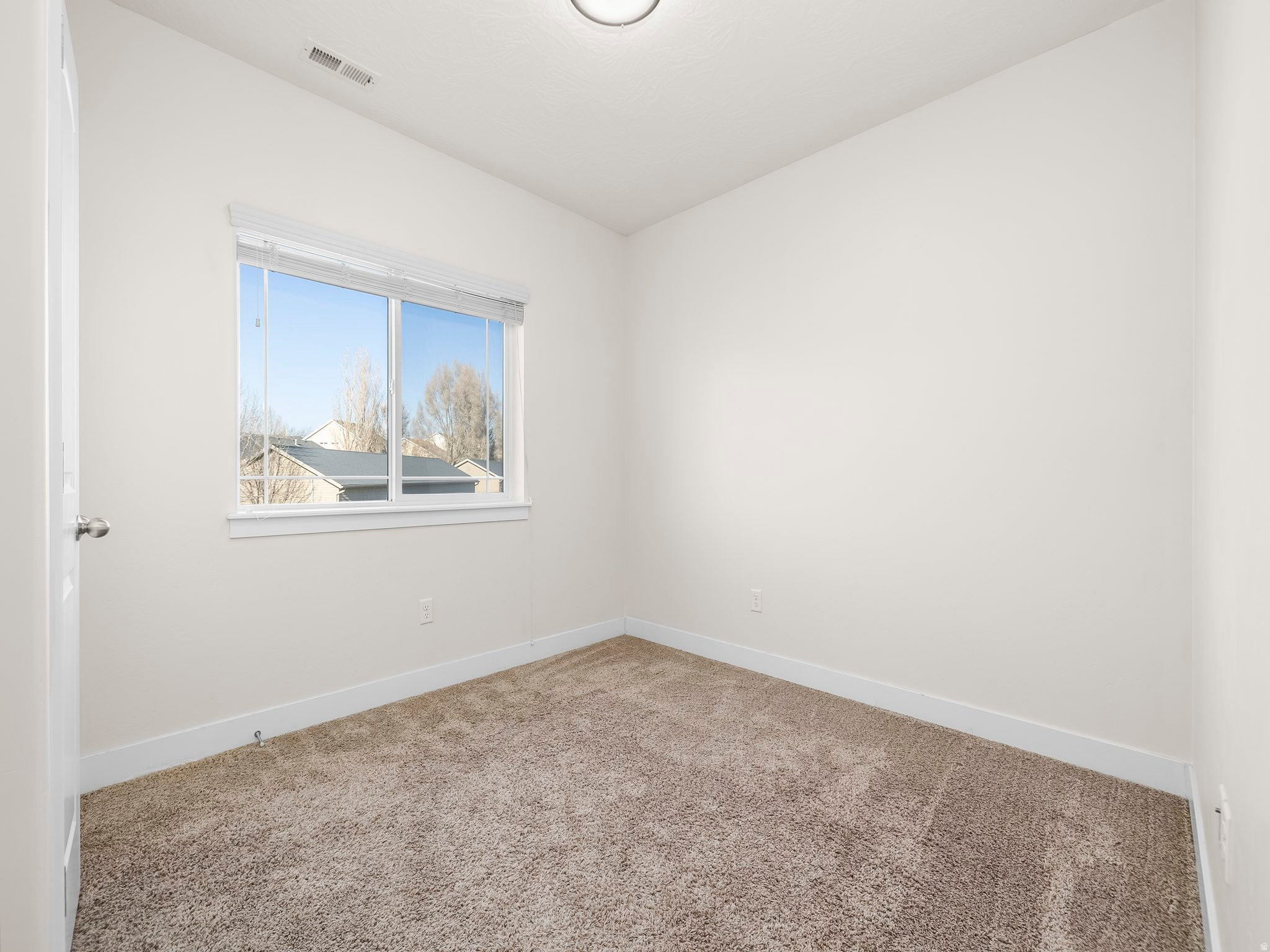 HILLCREST - Residential