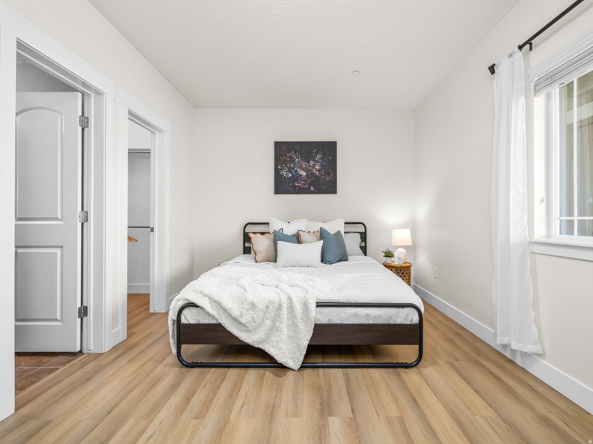 HILLCREST - Residential