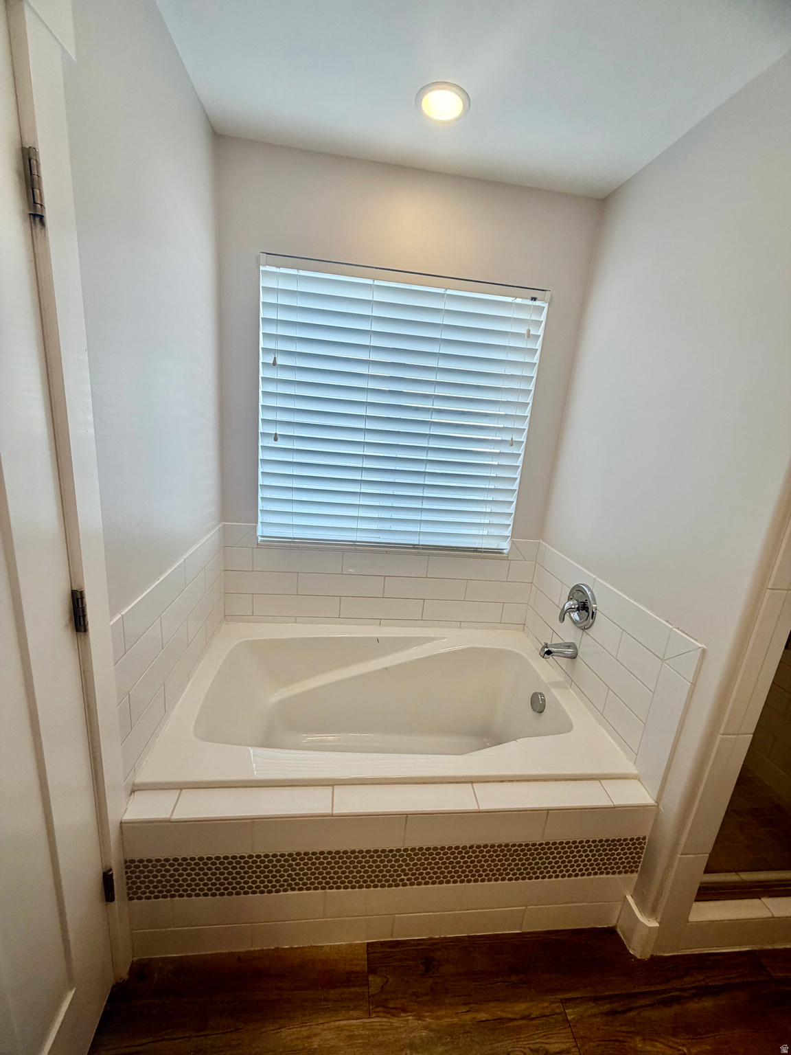 GLEN EAGLES - Residential