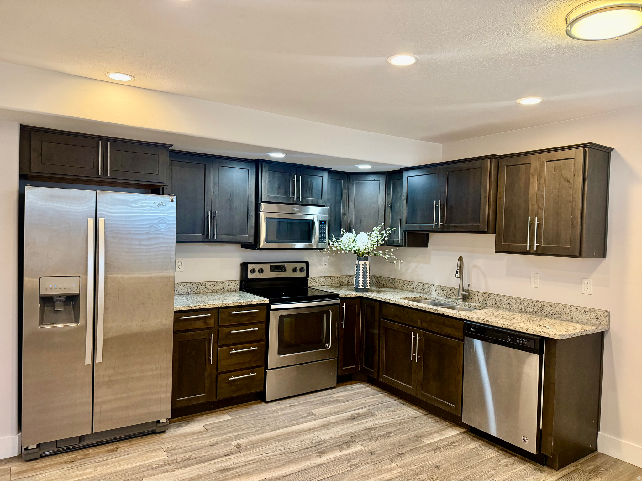 GLEN EAGLES - Residential