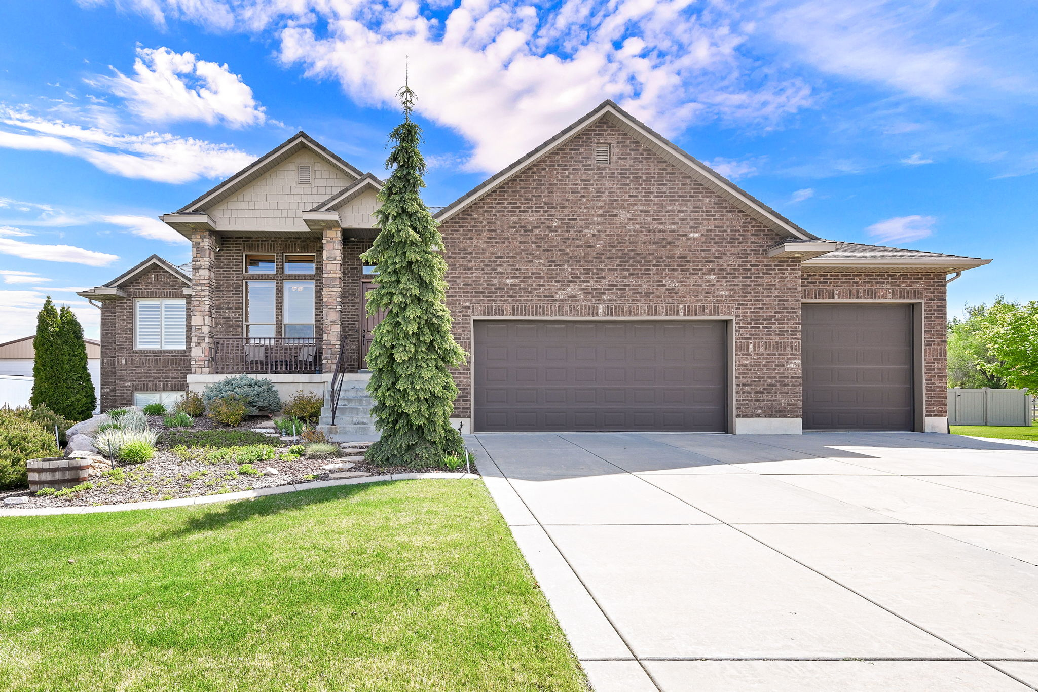 HONEY ACRES - Residential