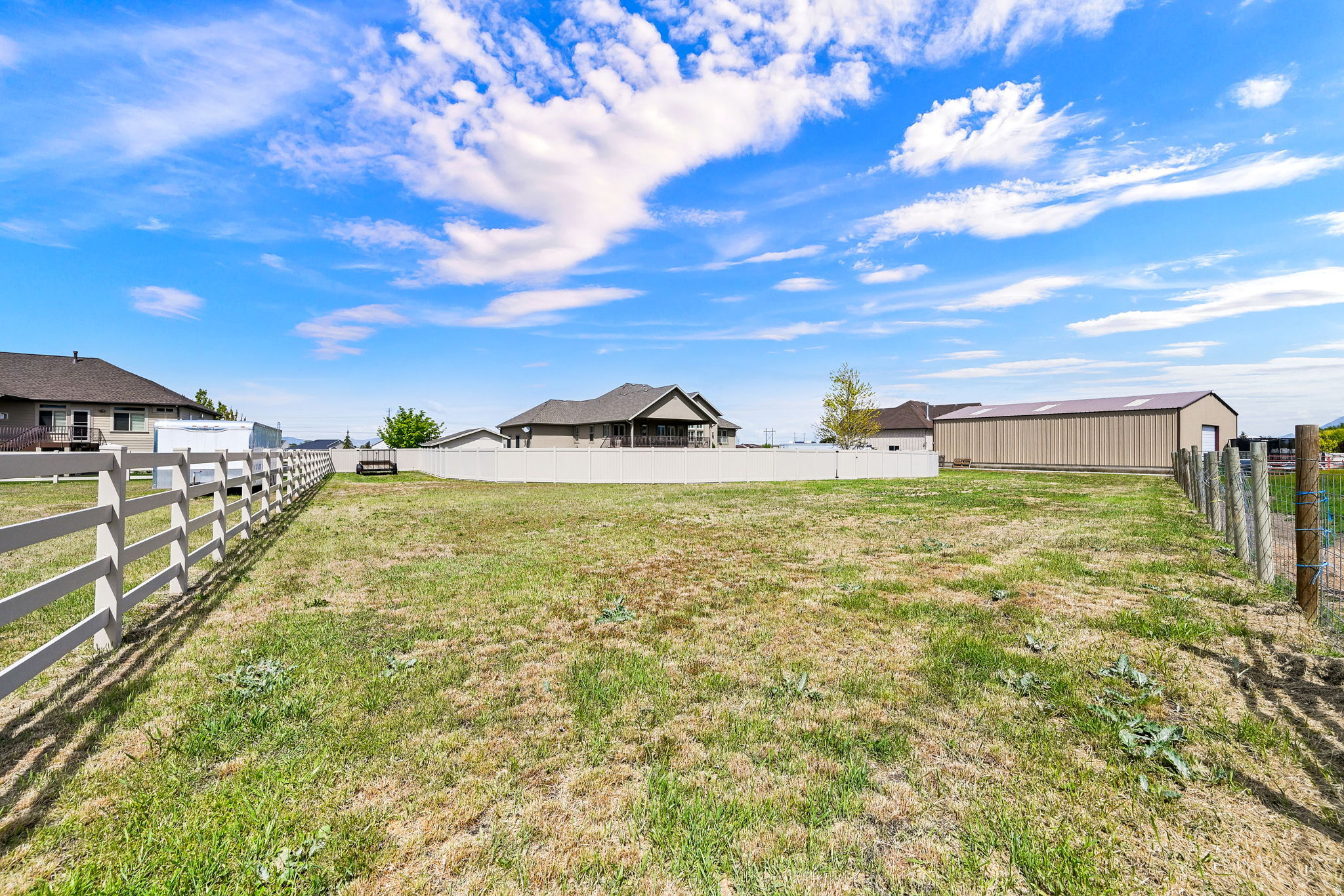 HONEY ACRES - Residential