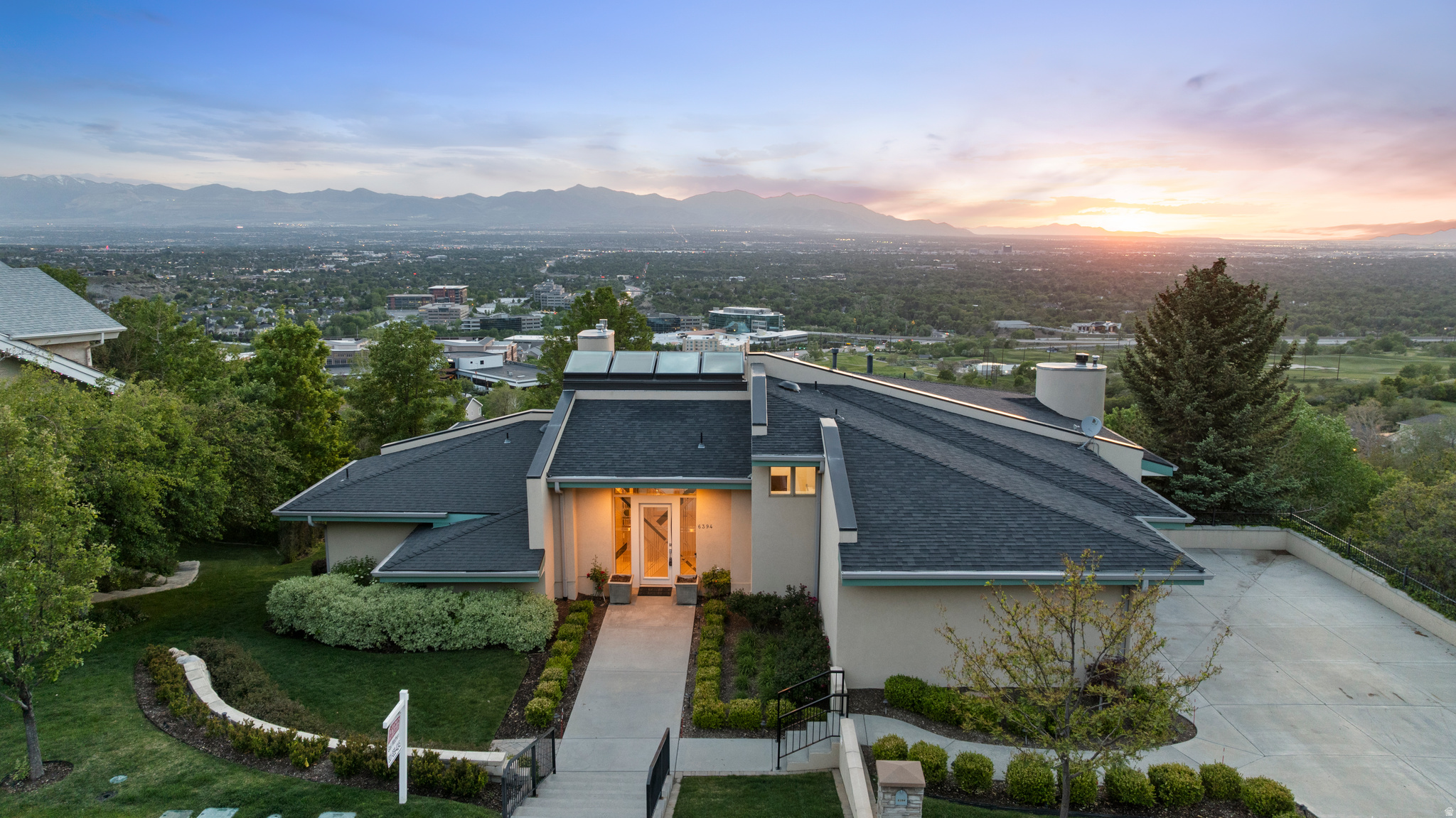 CANYON COVE - Residential