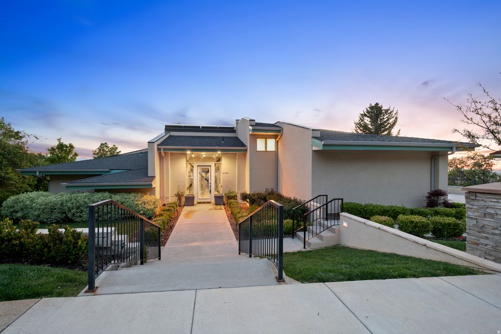 Photo of 6394 S CANYON COVE DR, Holladay, UT 84121 (MLS # 2157711)