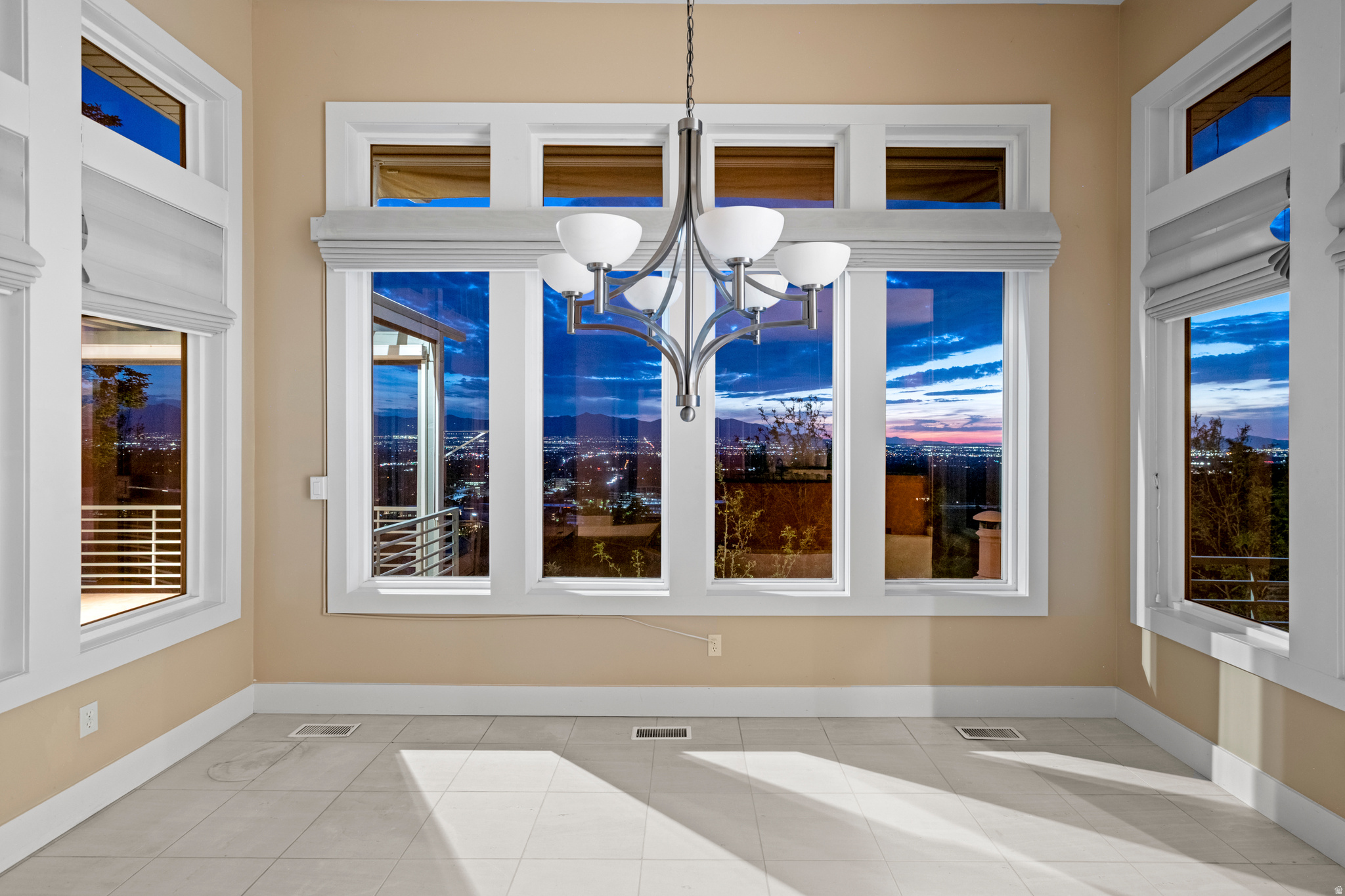 CANYON COVE - Residential