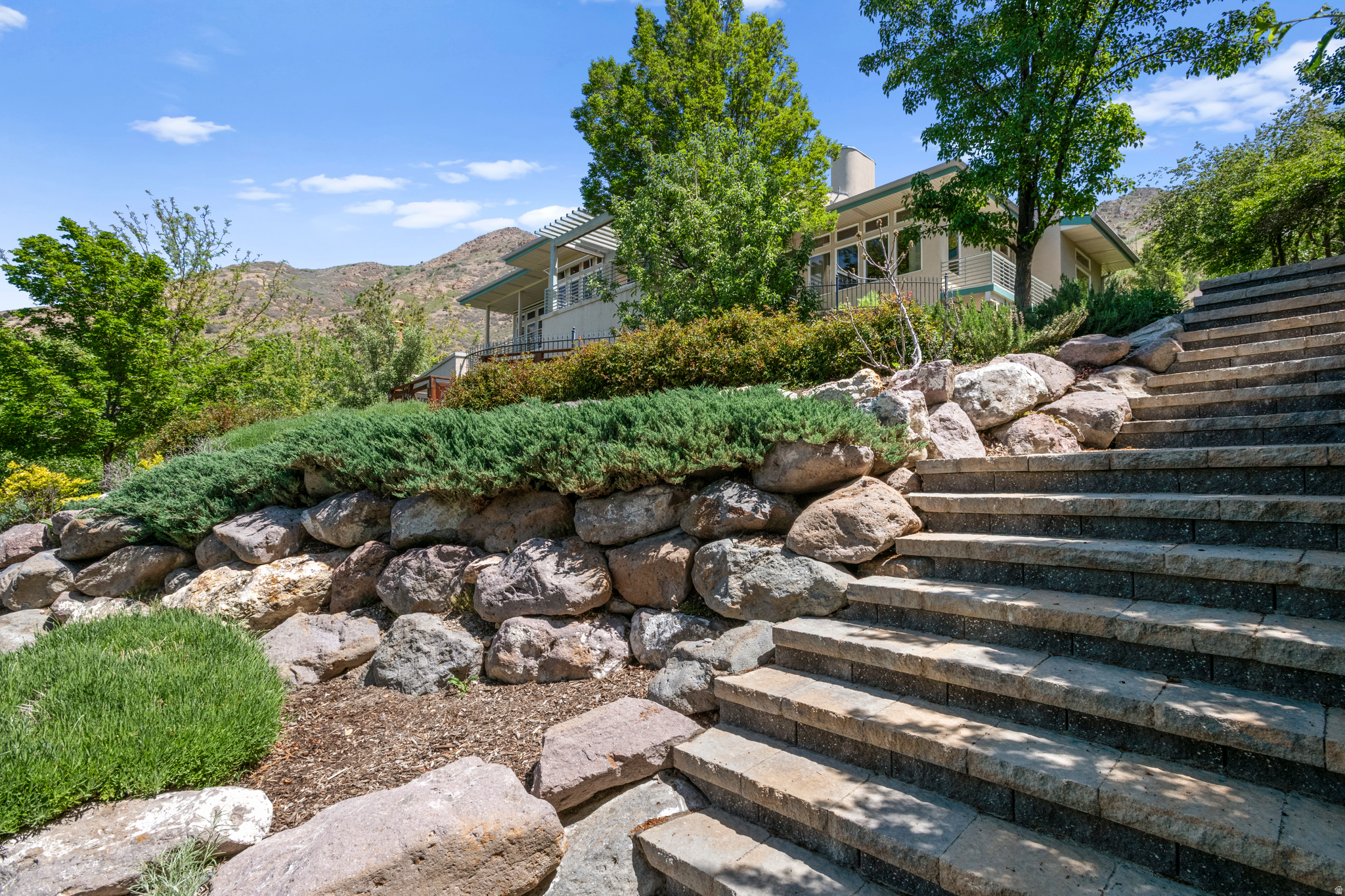 CANYON COVE - Residential