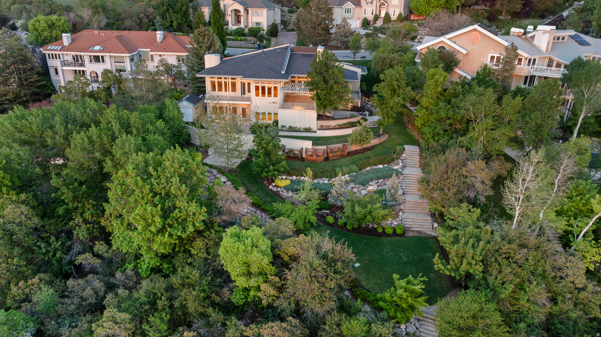 CANYON COVE - Residential