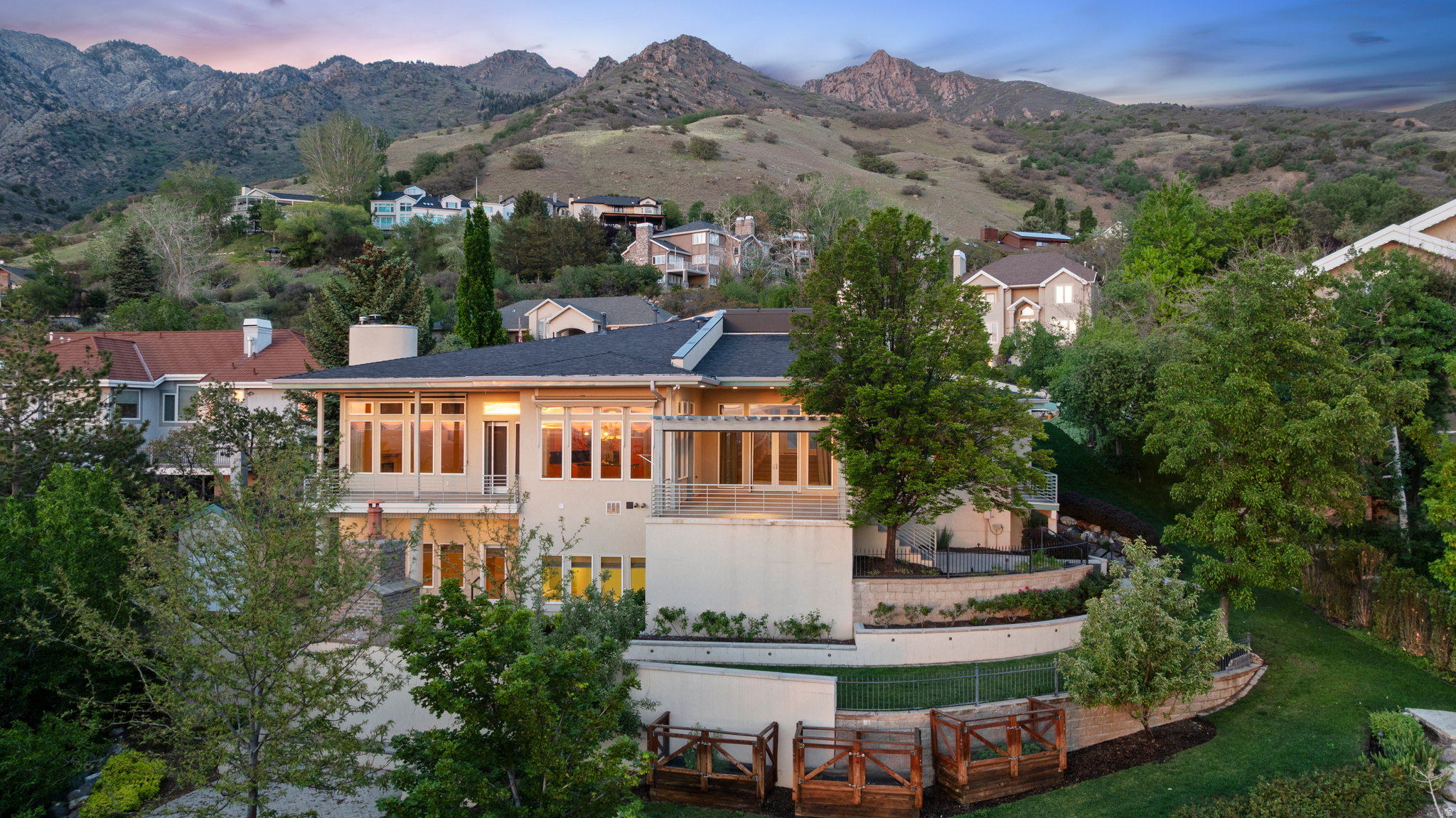 CANYON COVE - Residential