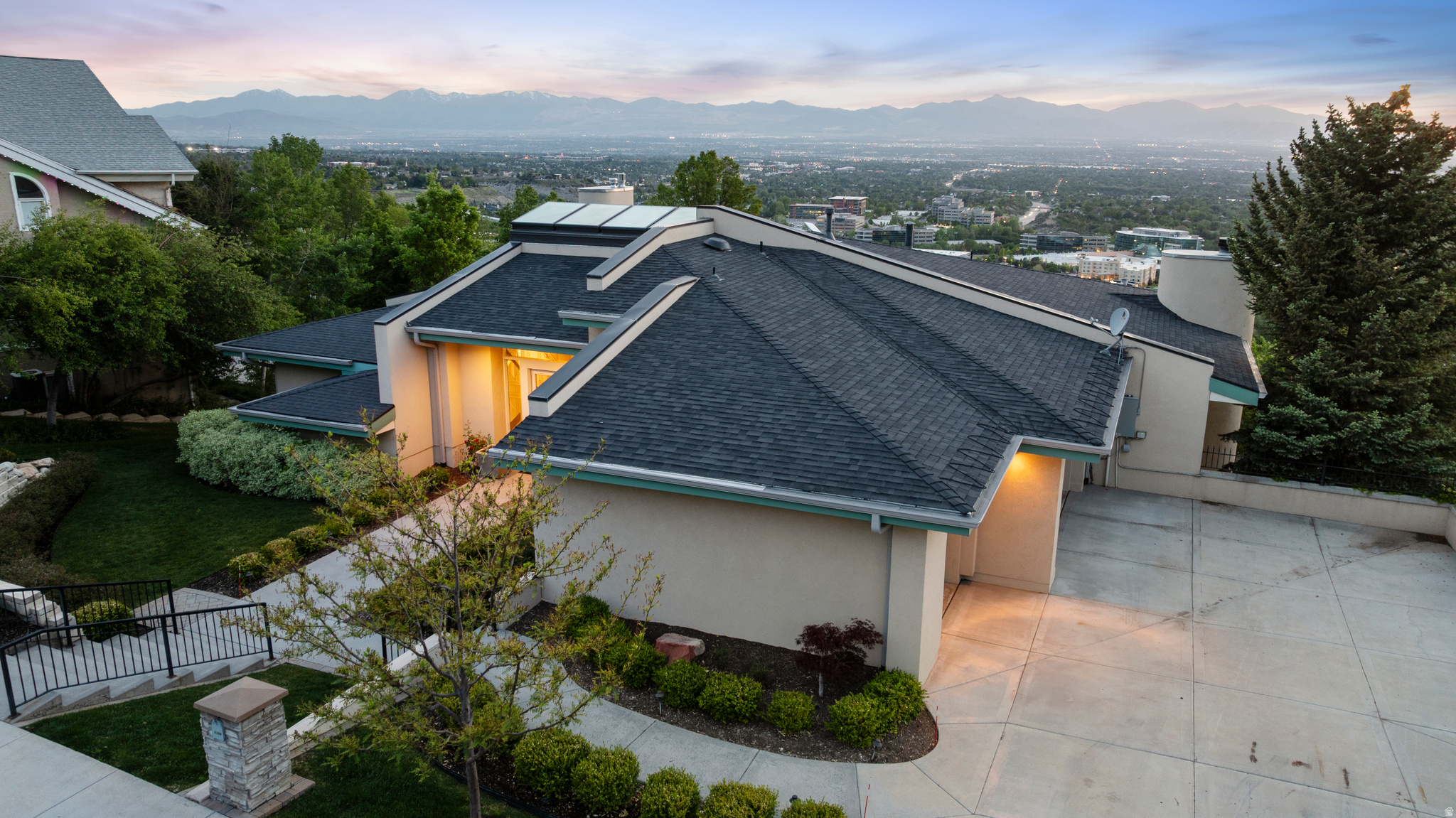CANYON COVE - Residential