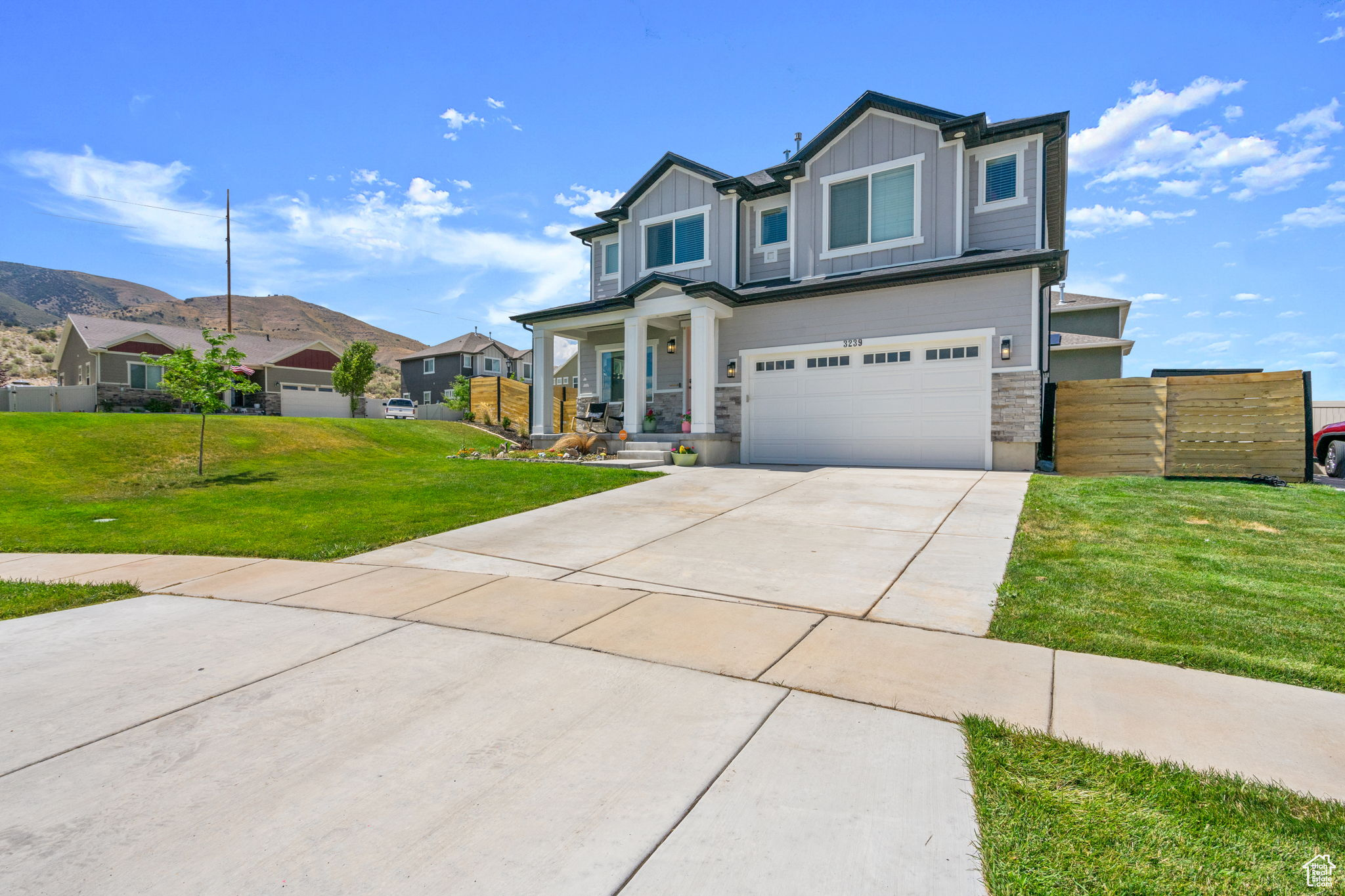 THE VILLAGE OF FOX HOLLOW - Residential