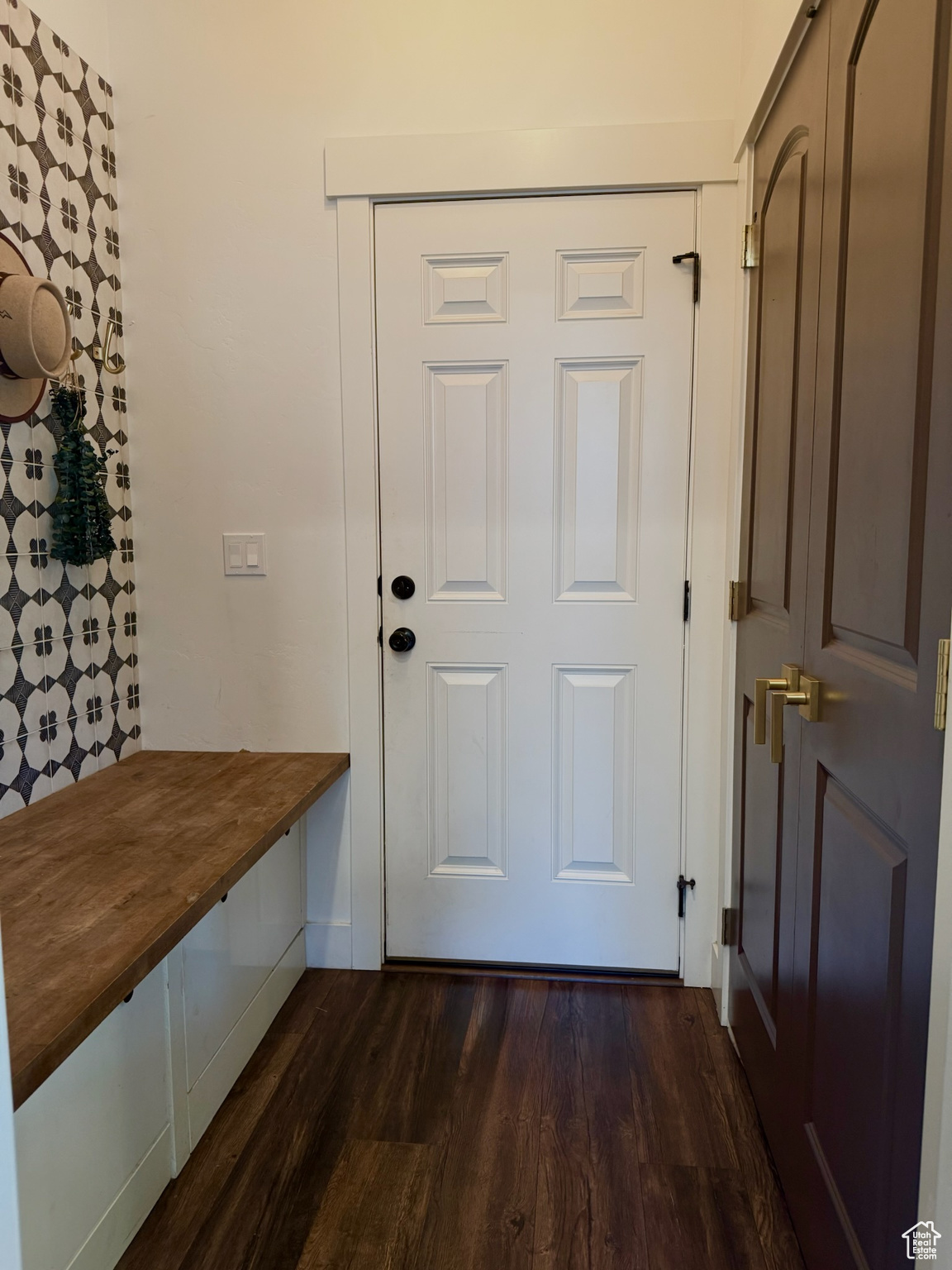 THE VILLAGE OF FOX HOLLOW - Residential