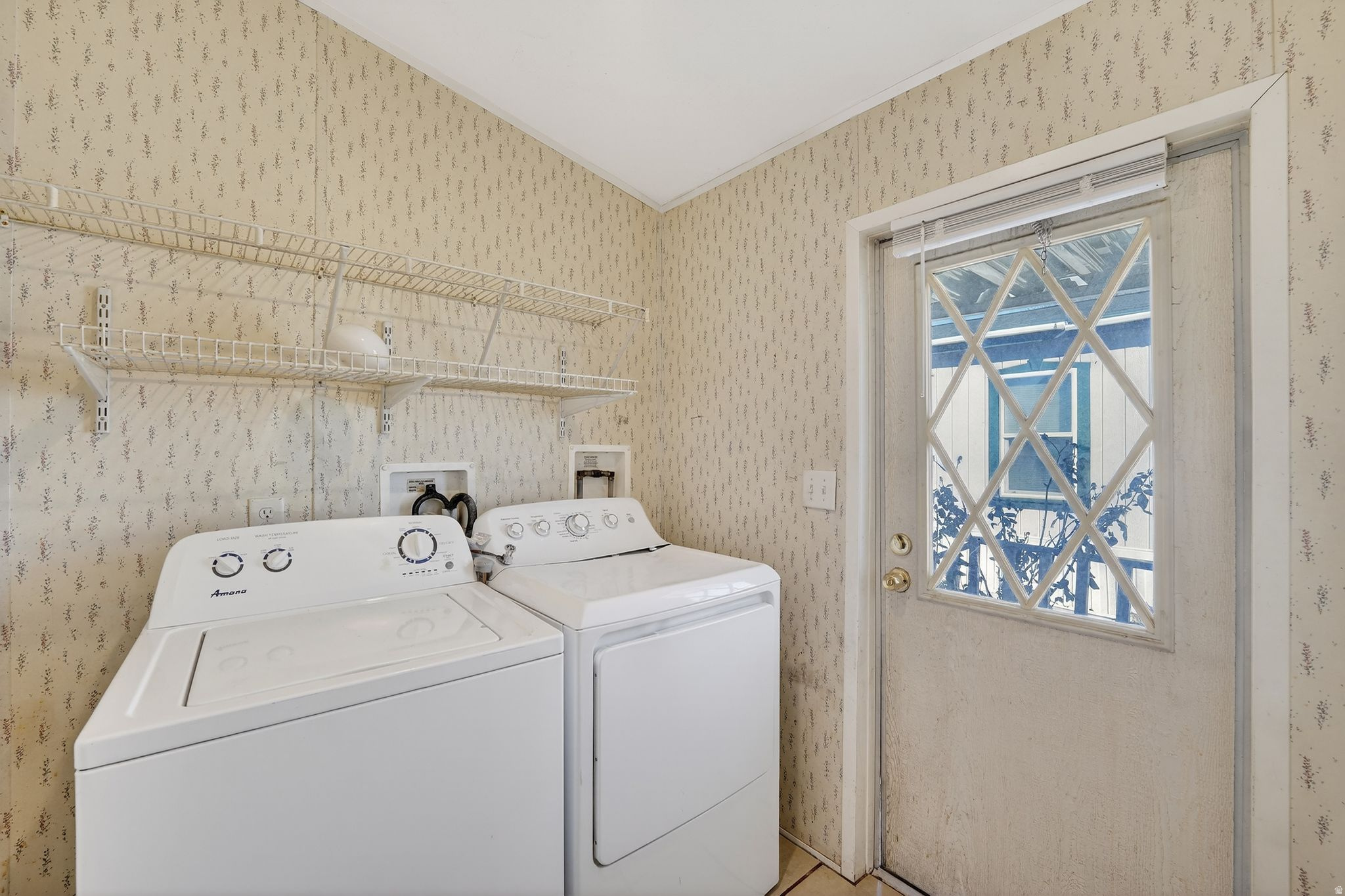 RIVERSIDE - Residential