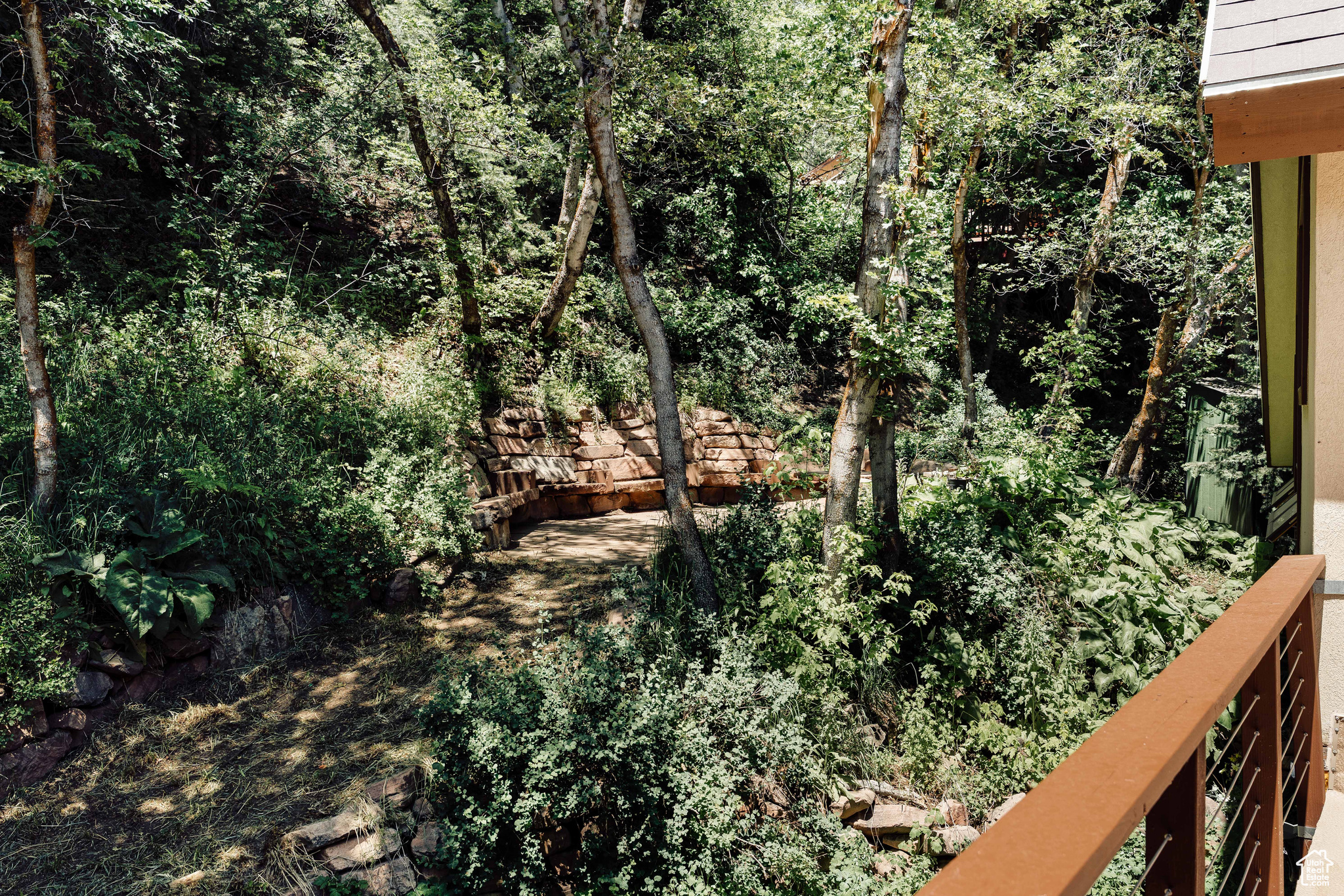 THE GROVES - Residential